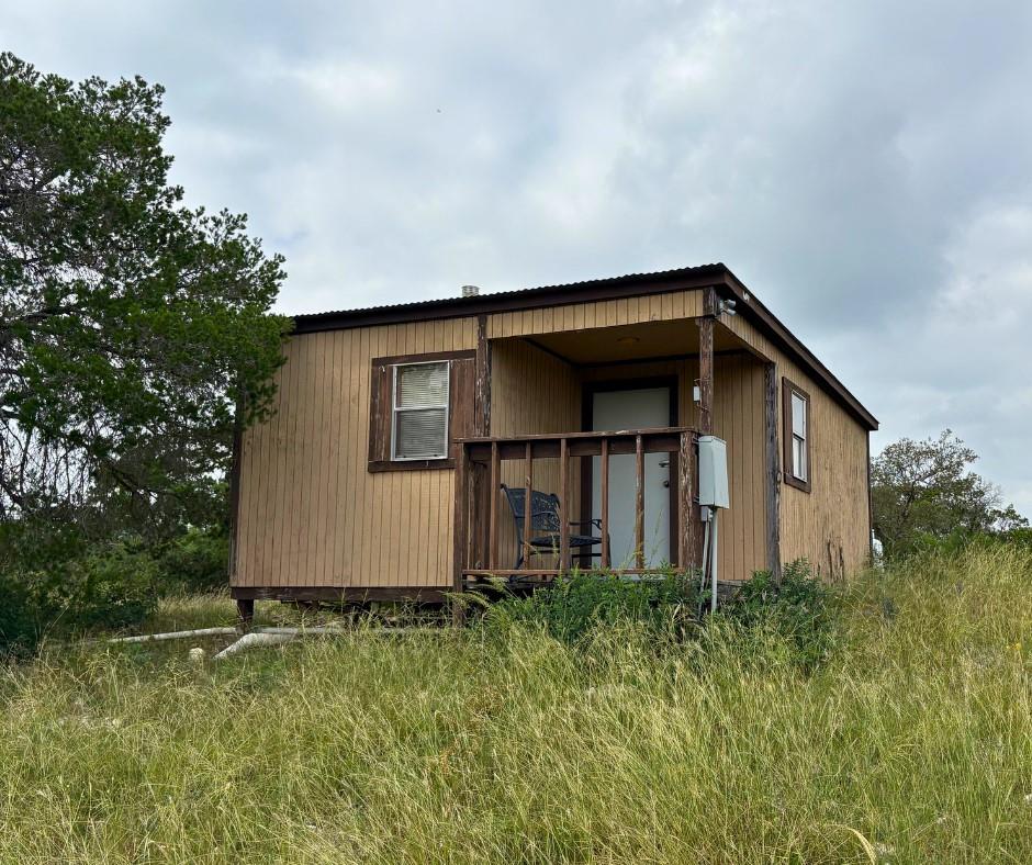 2131 Private Road 3157, Brackettville, TX 78832