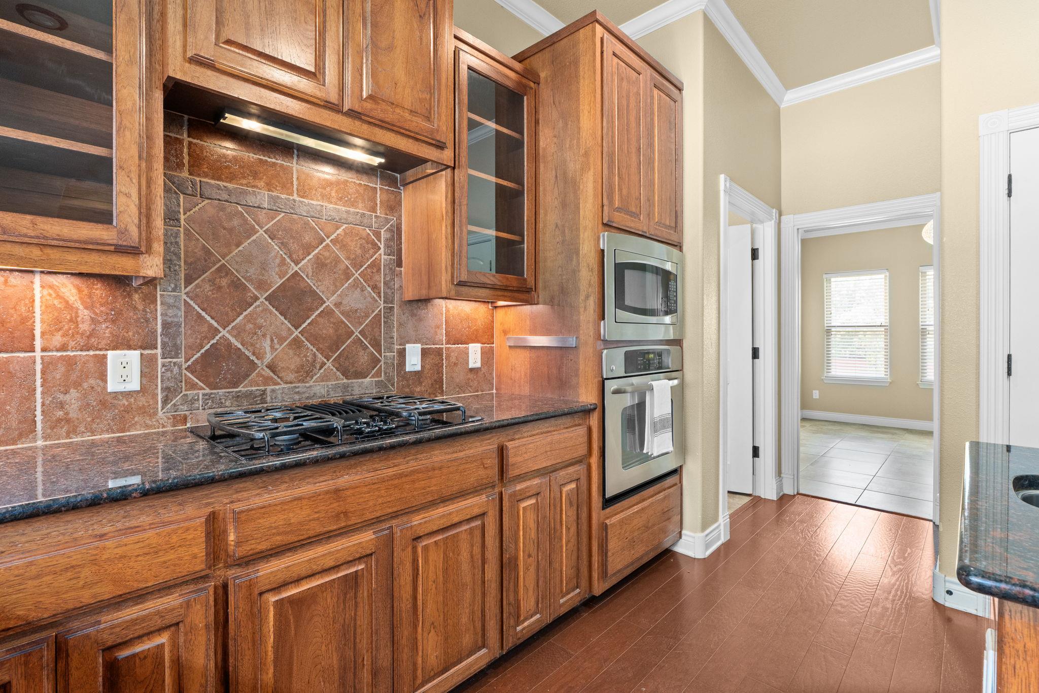 1135 Redleaf Dr, Nolanville, TX 76559