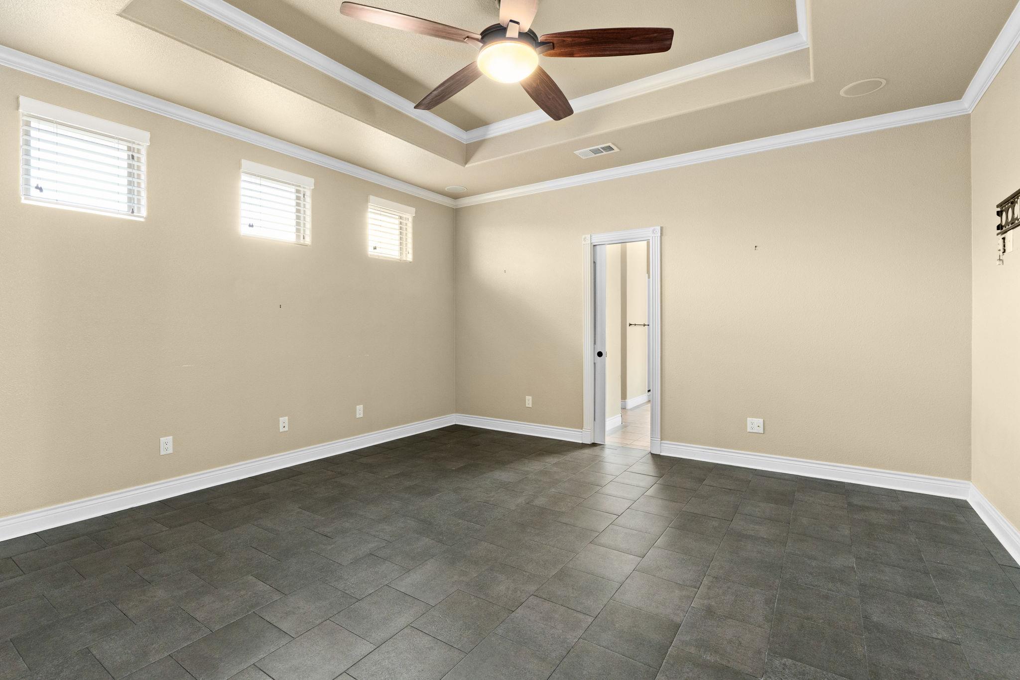 1135 Redleaf Dr, Nolanville, TX 76559