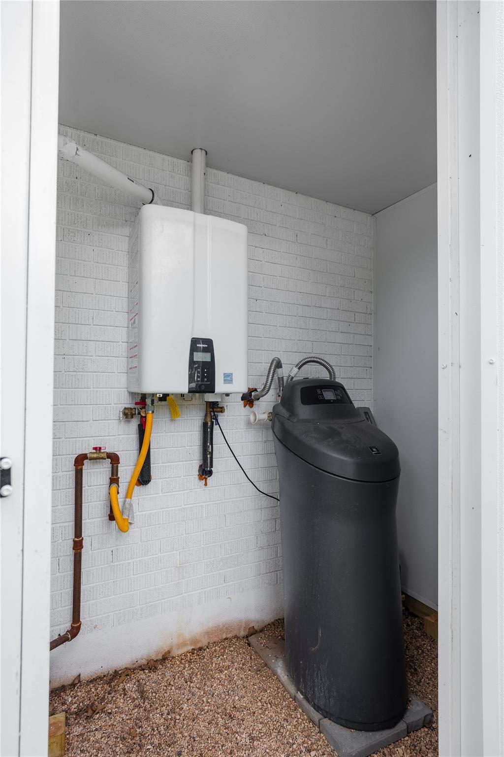 407 Lamon St, Burnet, TX 78611