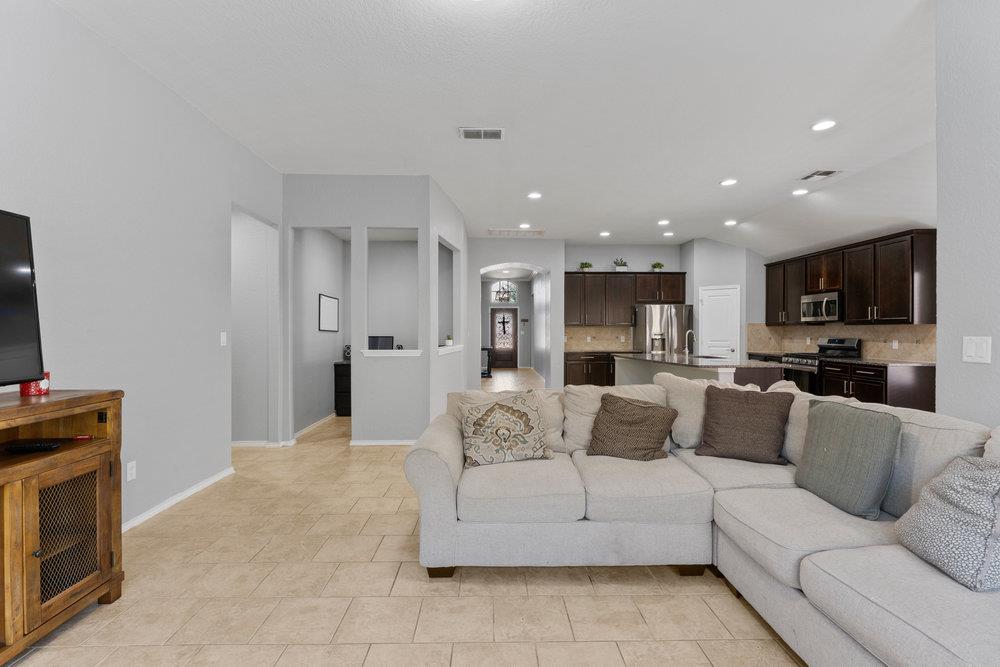 27514 Valle Verde, Boerne, TX 78015