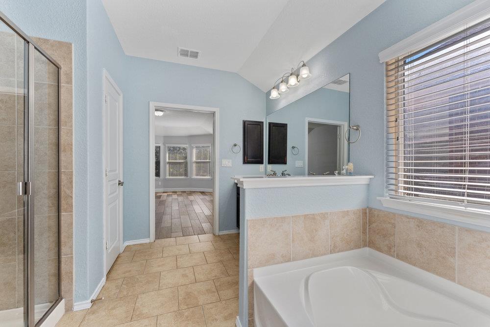 27514 Valle Verde, Boerne, TX 78015