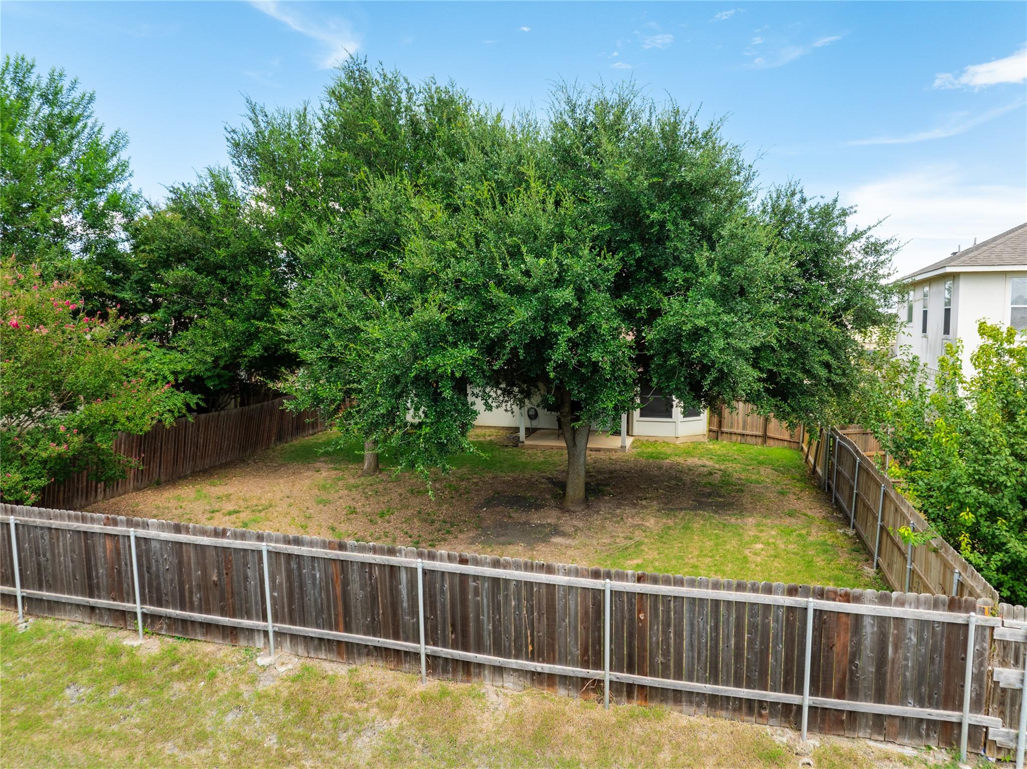 4016 Kerley Ct, Hutto, TX 78634