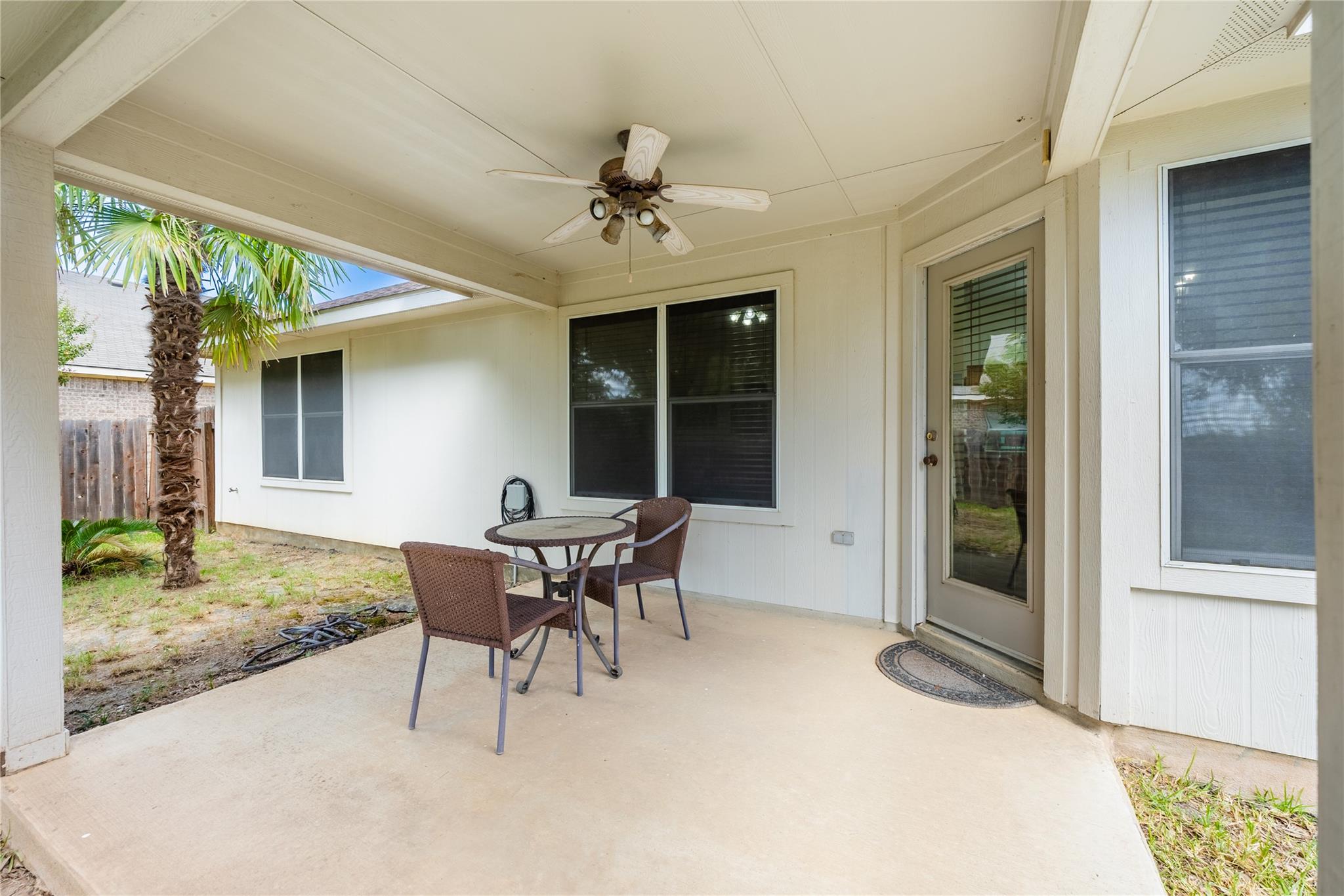 4016 Kerley Ct, Hutto, TX 78634