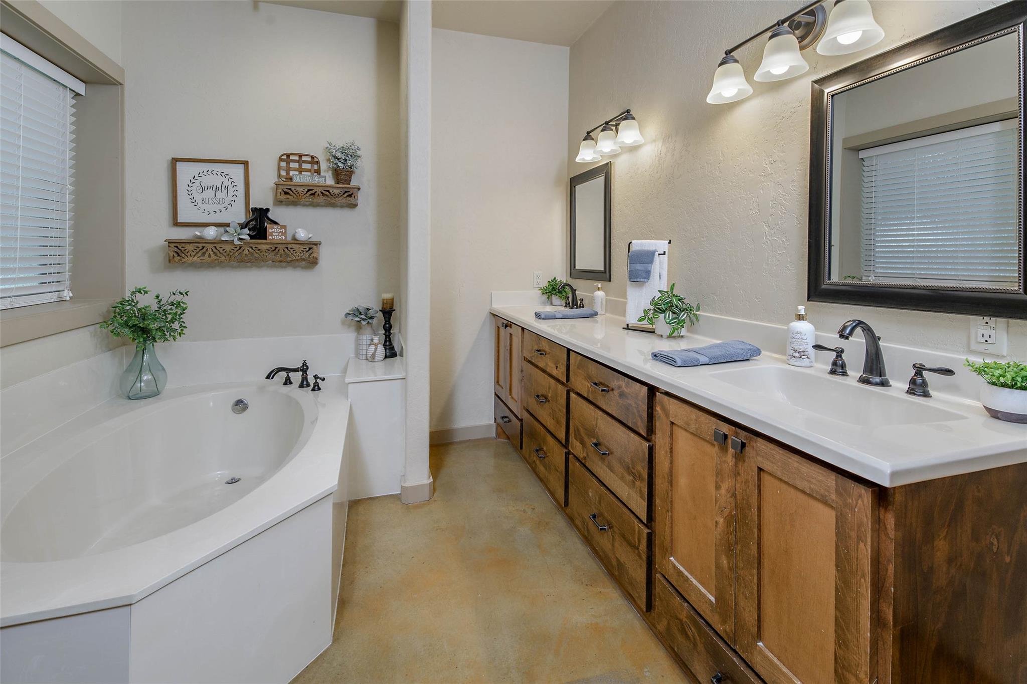 2848 FM 166 Farm to Market Road, Caldwell, TX 77836