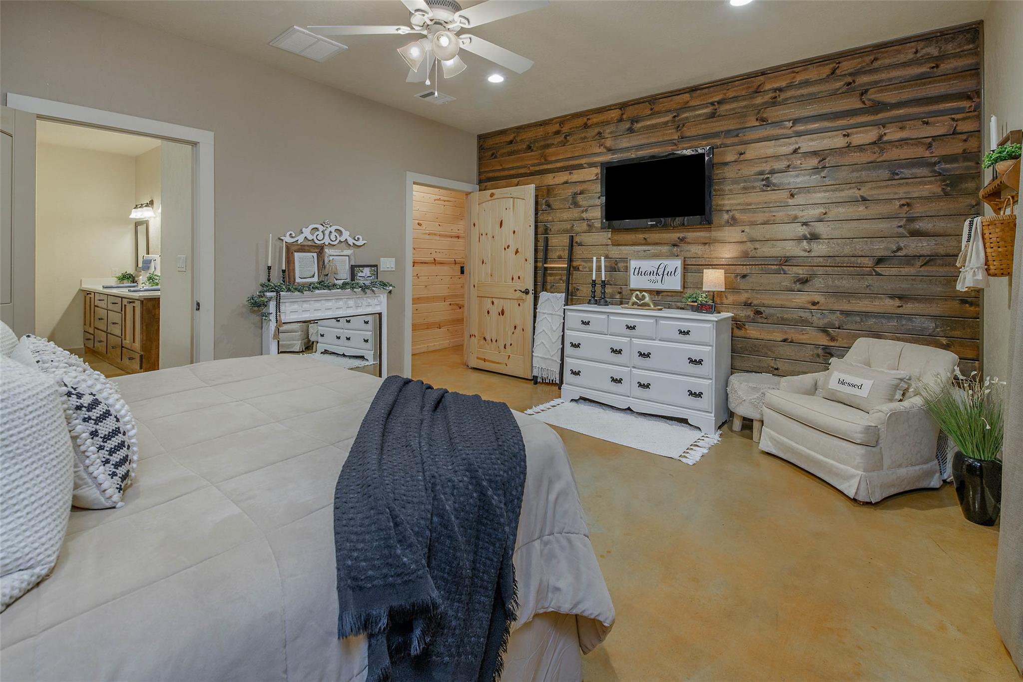 2848 FM 166 Farm to Market Road, Caldwell, TX 77836