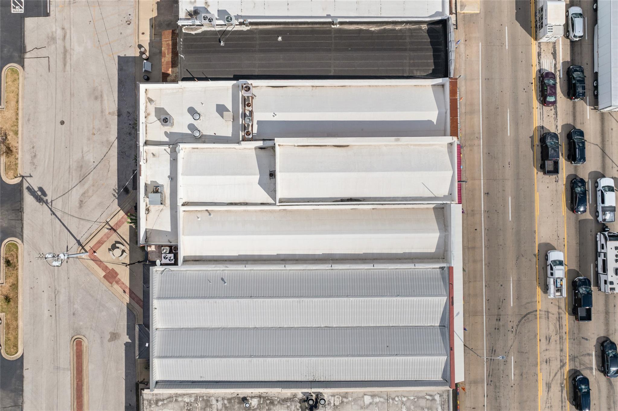 155 W Austin St, Giddings, TX 78942