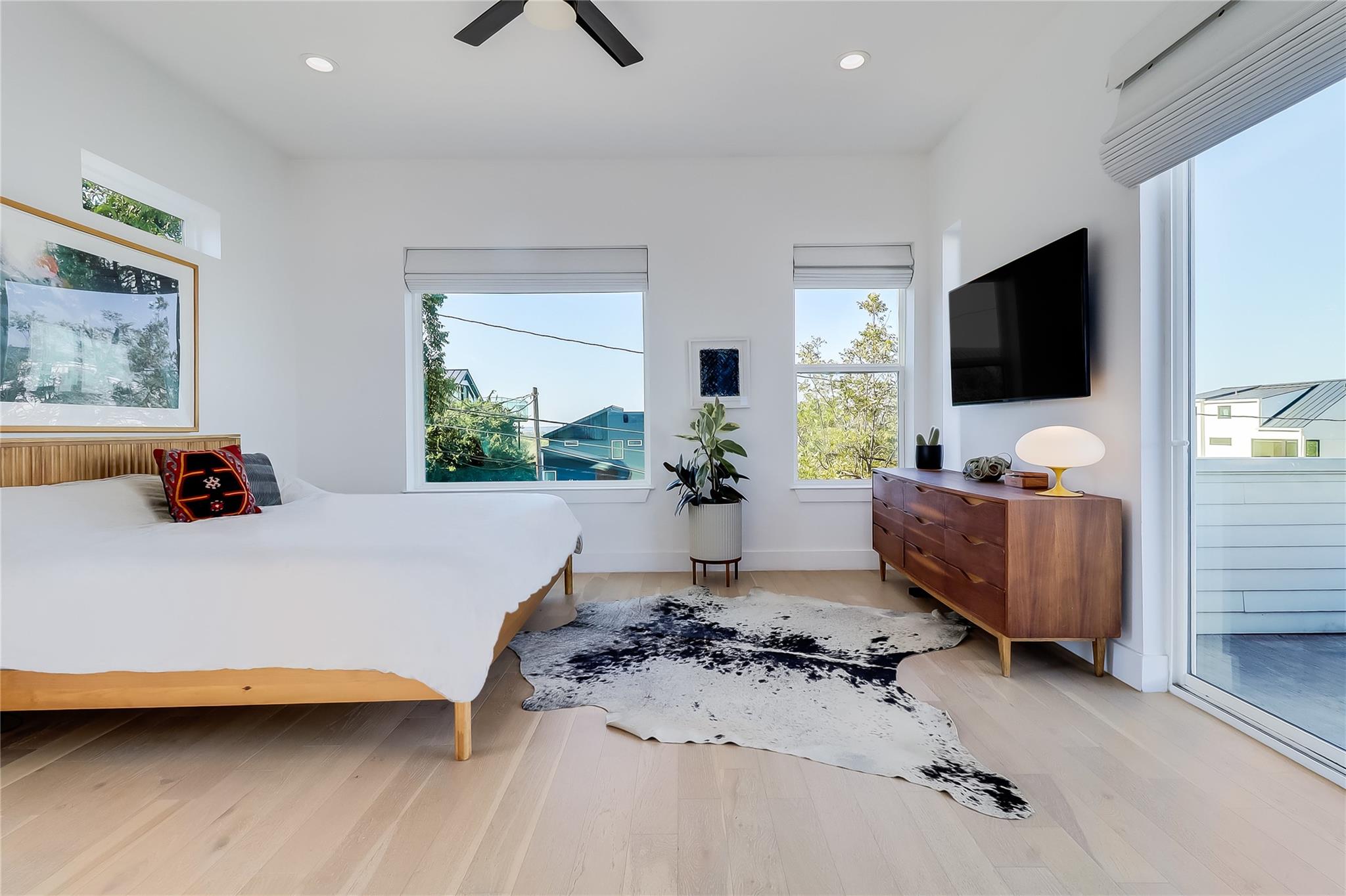 4712 Reyes St # 1, Austin, TX 78721