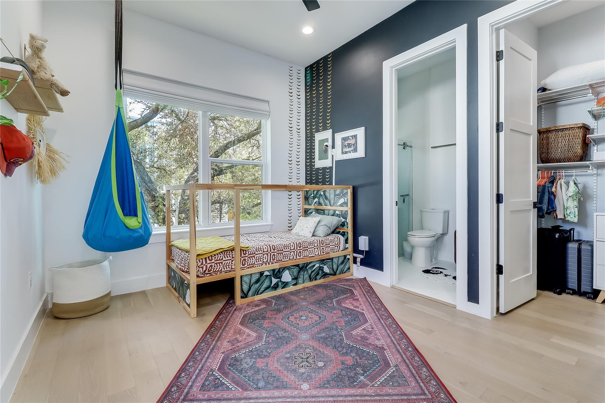 4712 Reyes St # 1, Austin, TX 78721