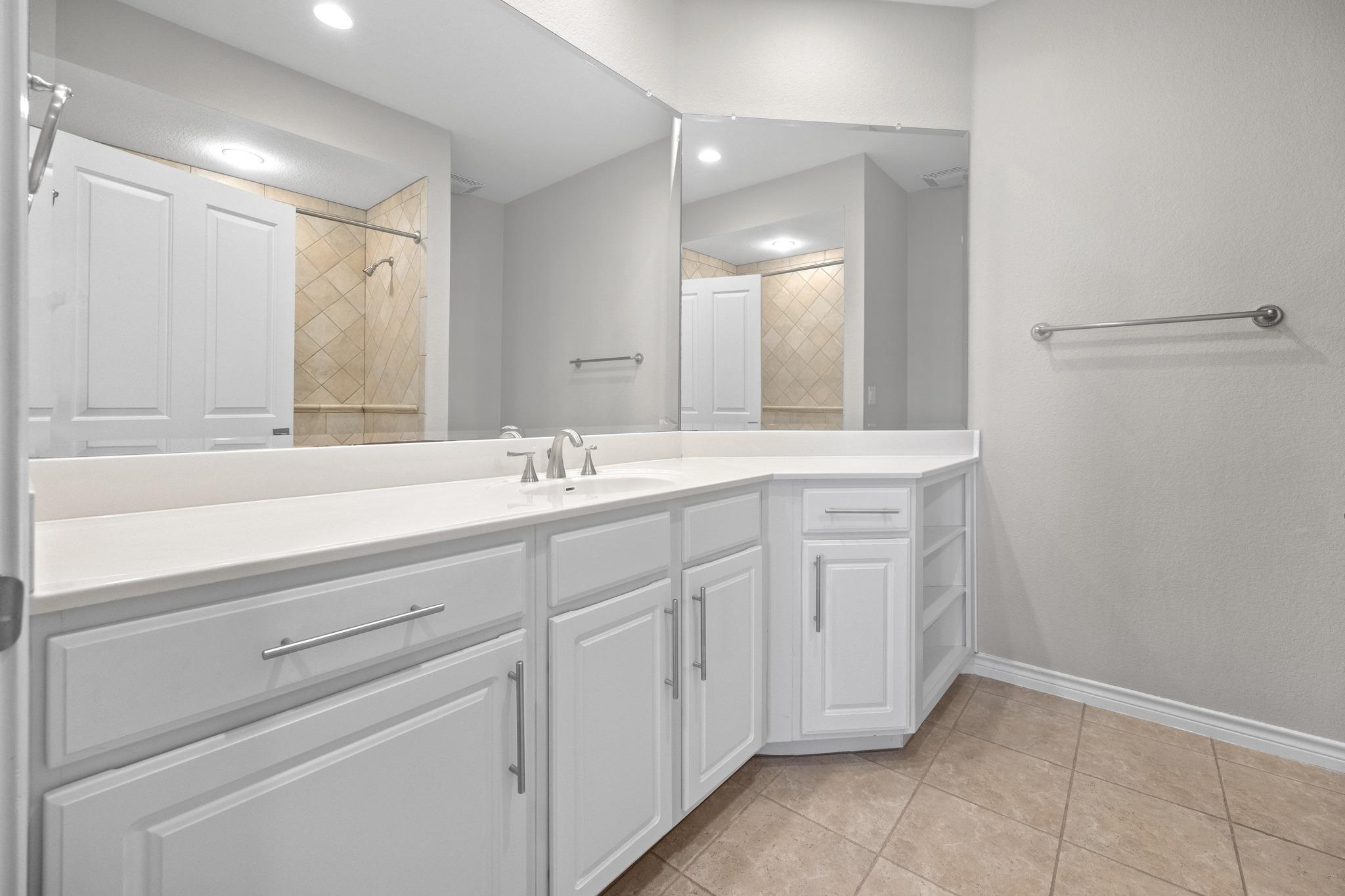 300 San Gabriel Village Blvd # 410, Georgetown, TX 78626