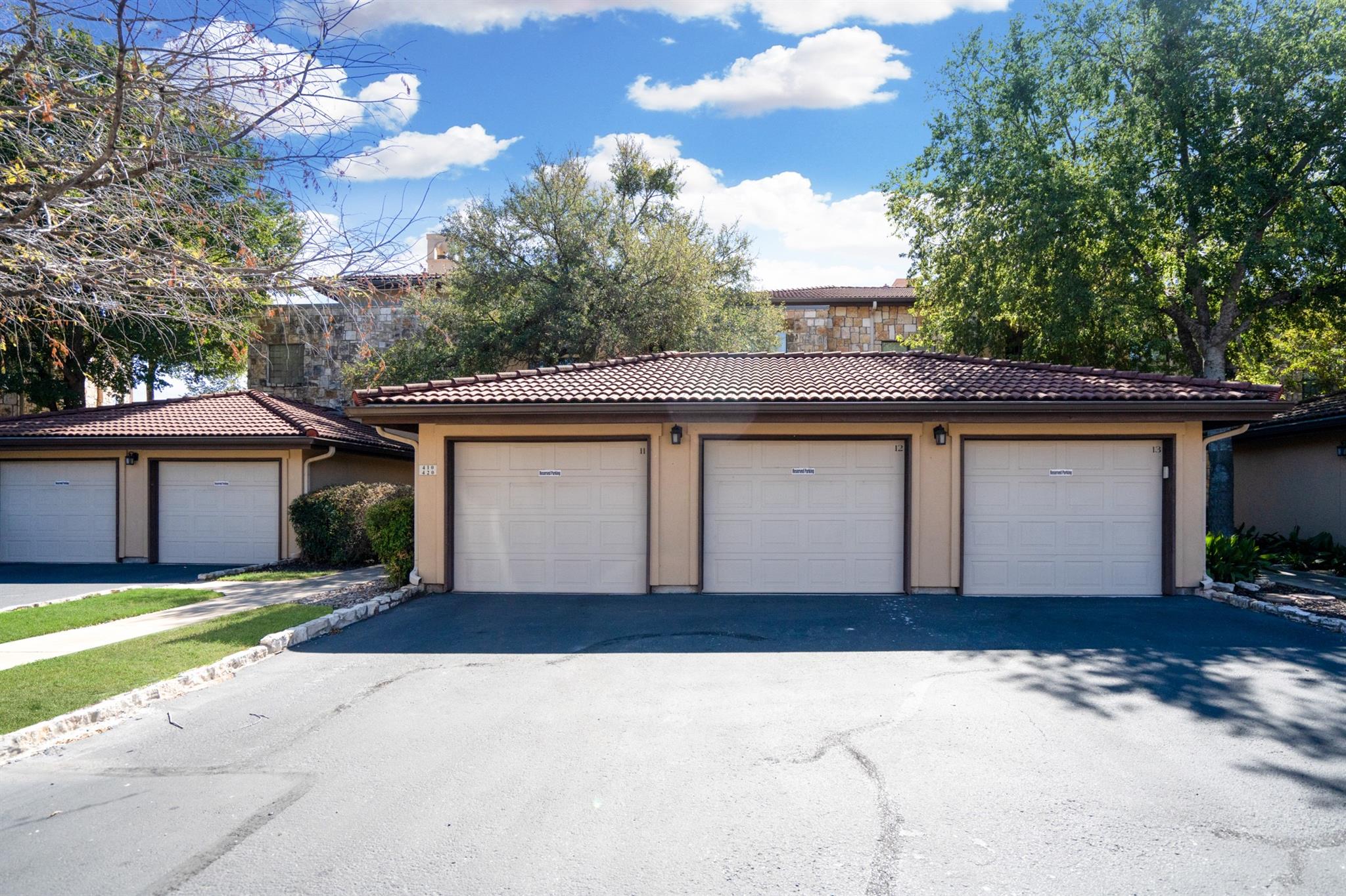 300 San Gabriel Village Blvd # 410, Georgetown, TX 78626