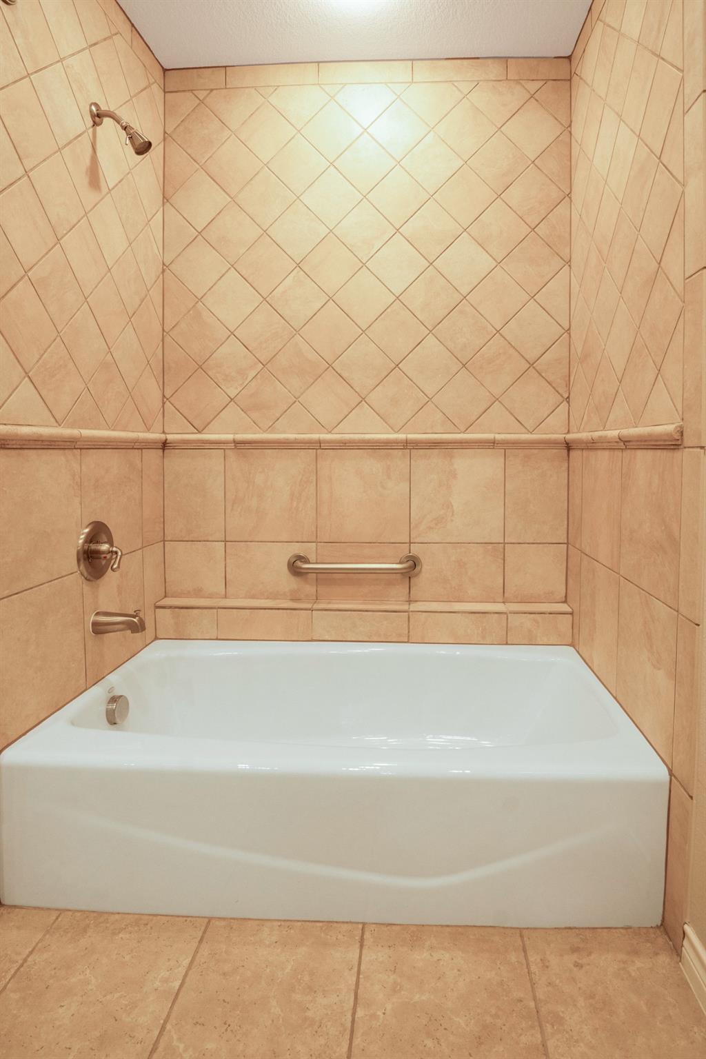 300 San Gabriel Village Blvd # 410, Georgetown, TX 78626