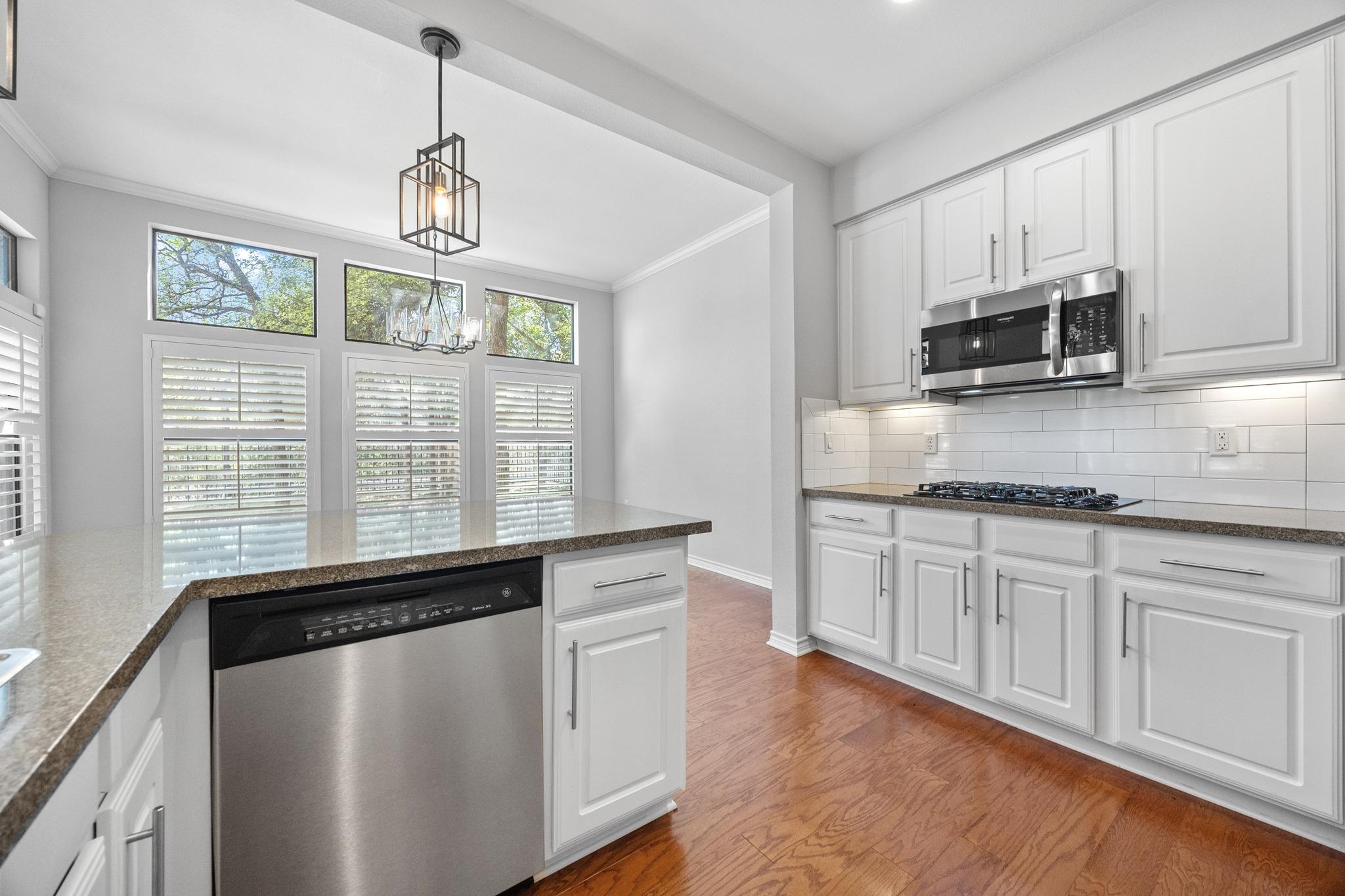 300 San Gabriel Village Blvd # 410, Georgetown, TX 78626