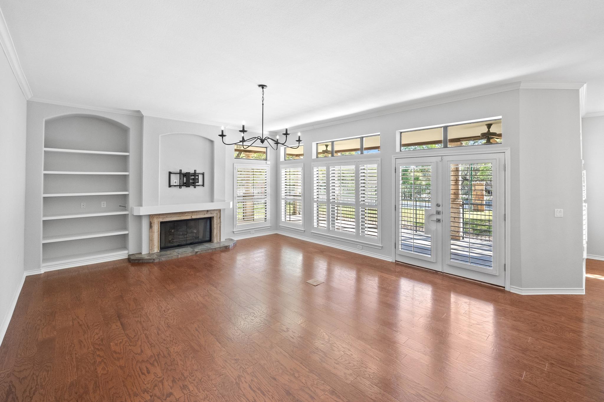 300 San Gabriel Village Blvd # 410, Georgetown, TX 78626