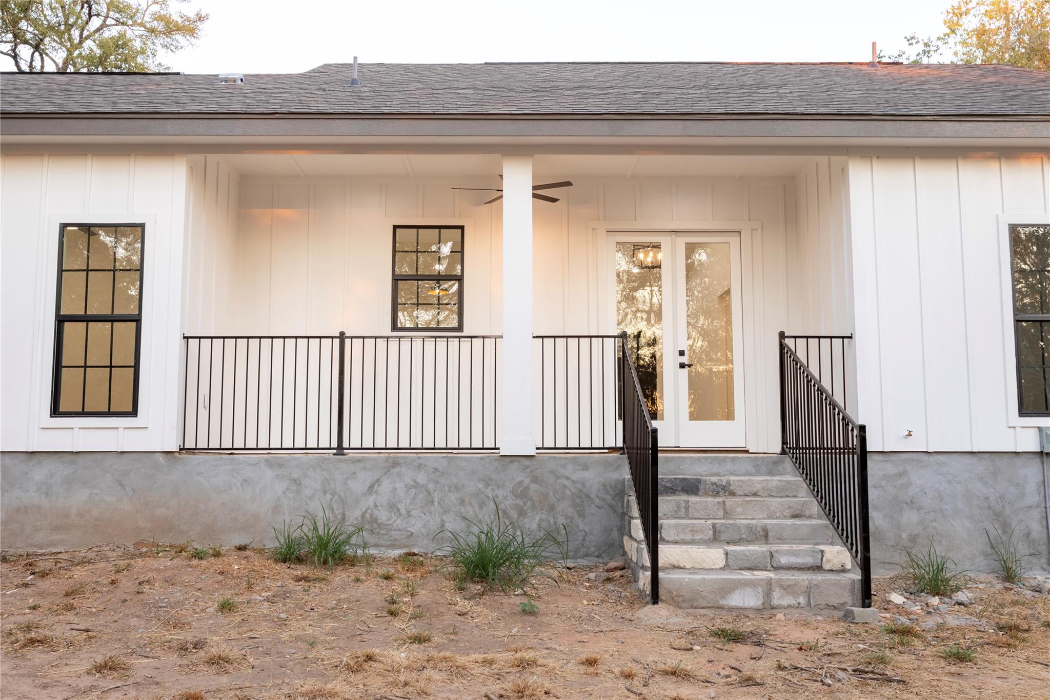 188 Heleakala Dr, Bastrop, TX 78602