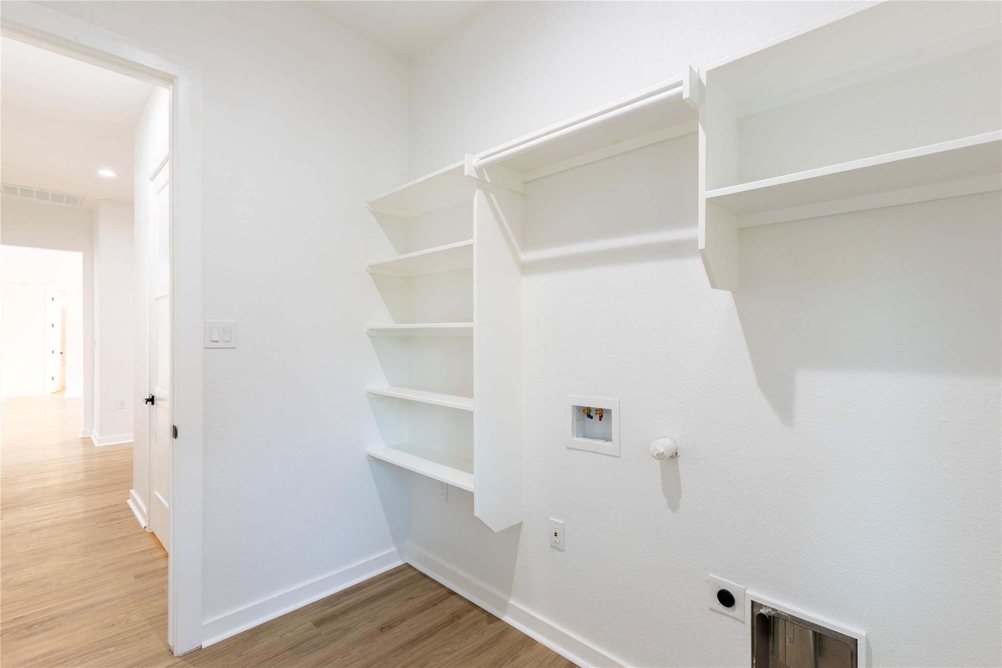 188 Heleakala Dr, Bastrop, TX 78602