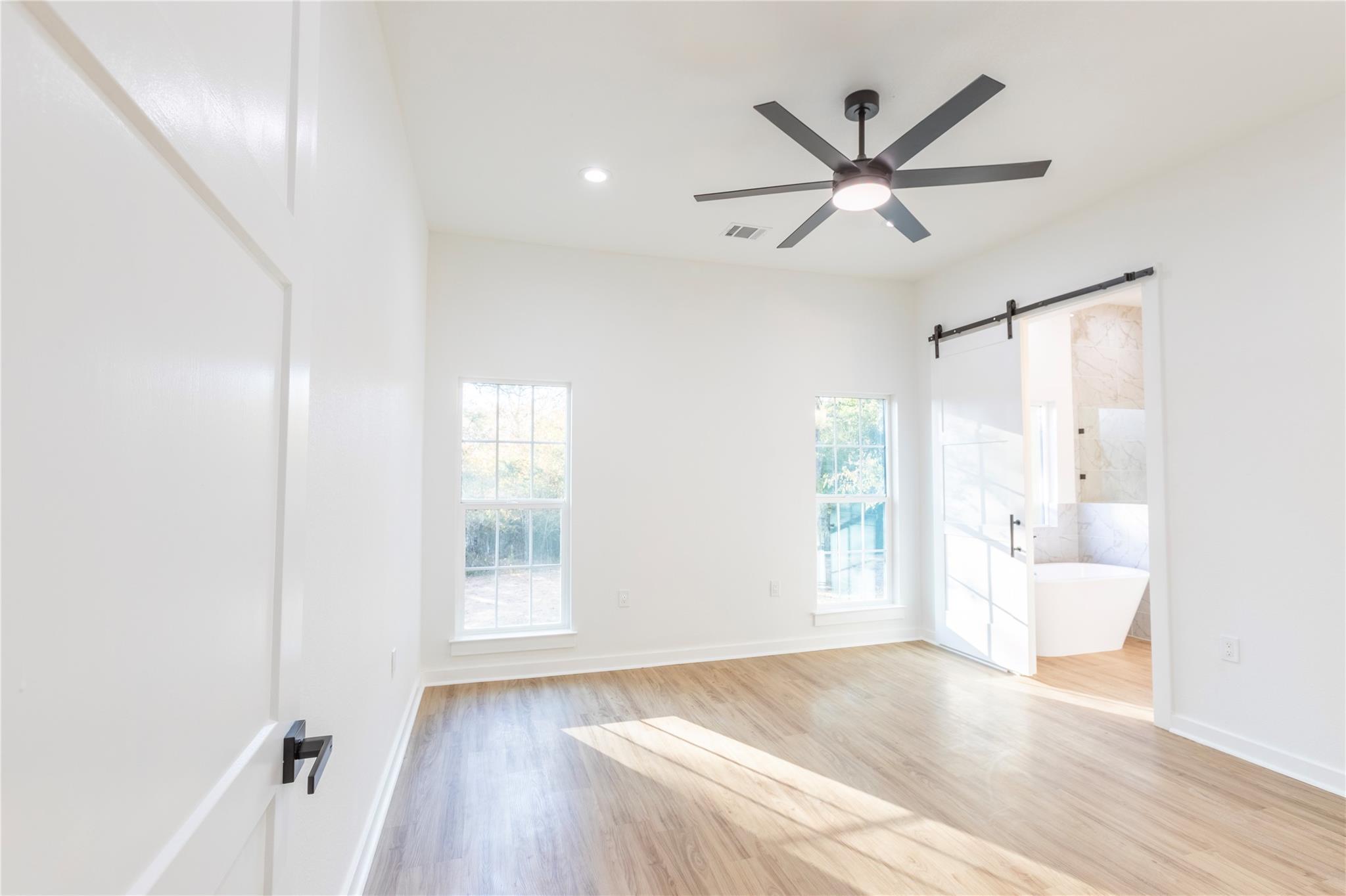 188 Heleakala Dr, Bastrop, TX 78602