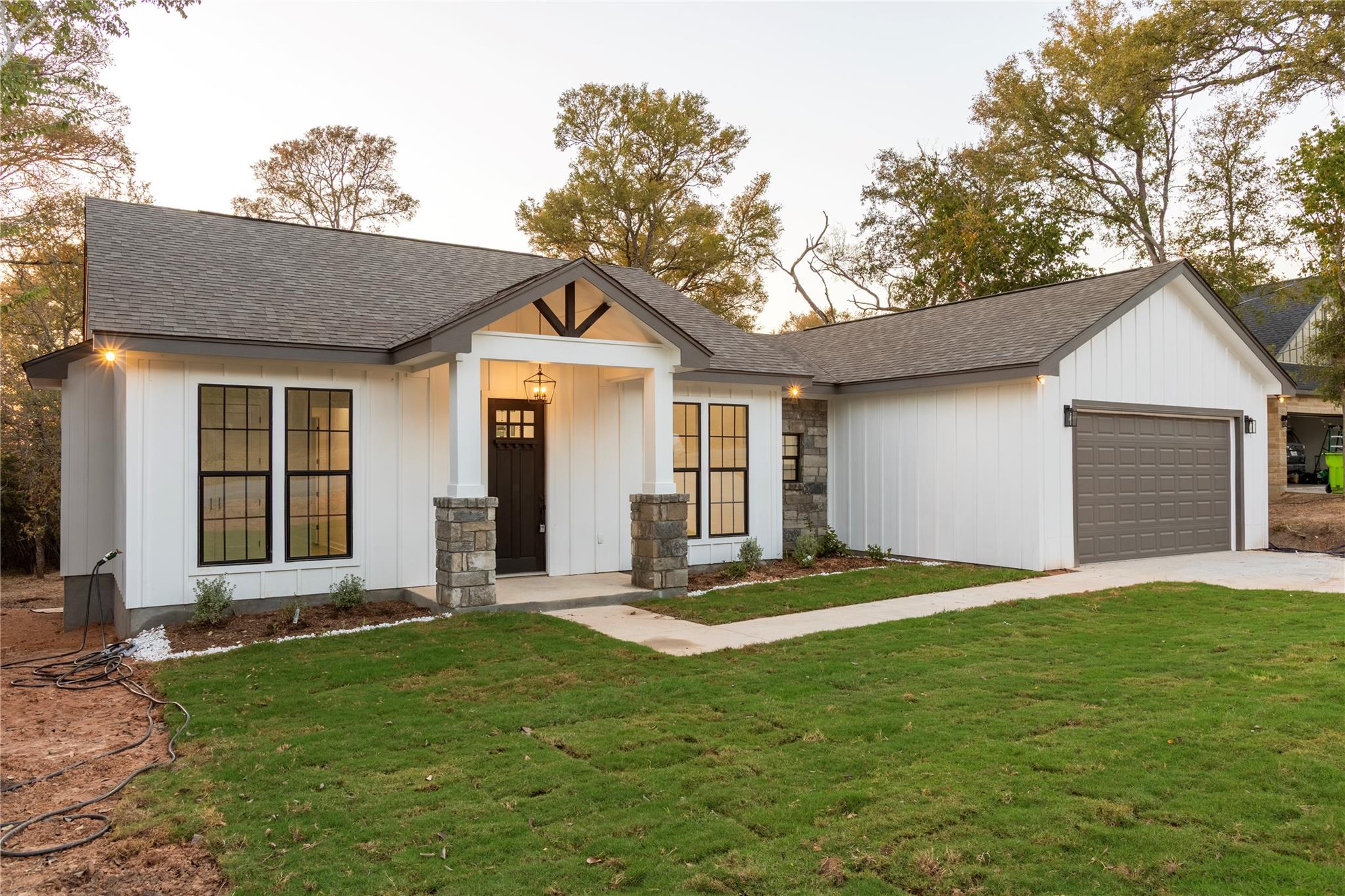 188 Heleakala Dr, Bastrop, TX 78602