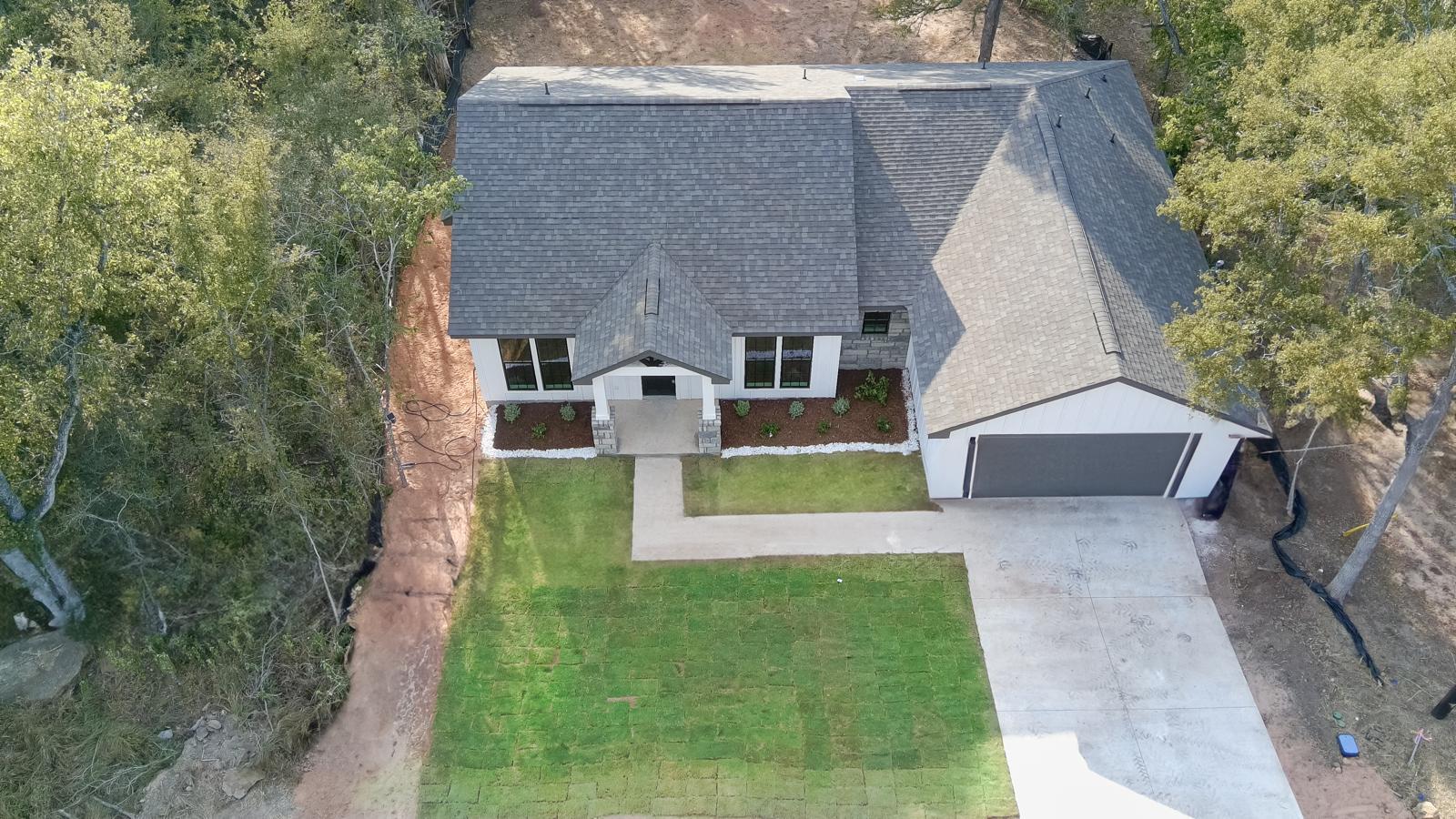 188 Heleakala Dr, Bastrop, TX 78602