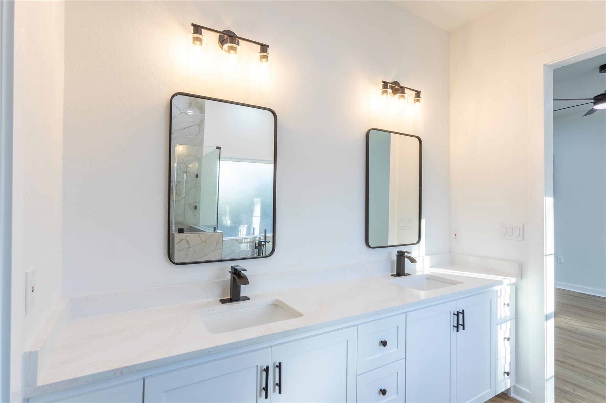 188 Heleakala Dr, Bastrop, TX 78602