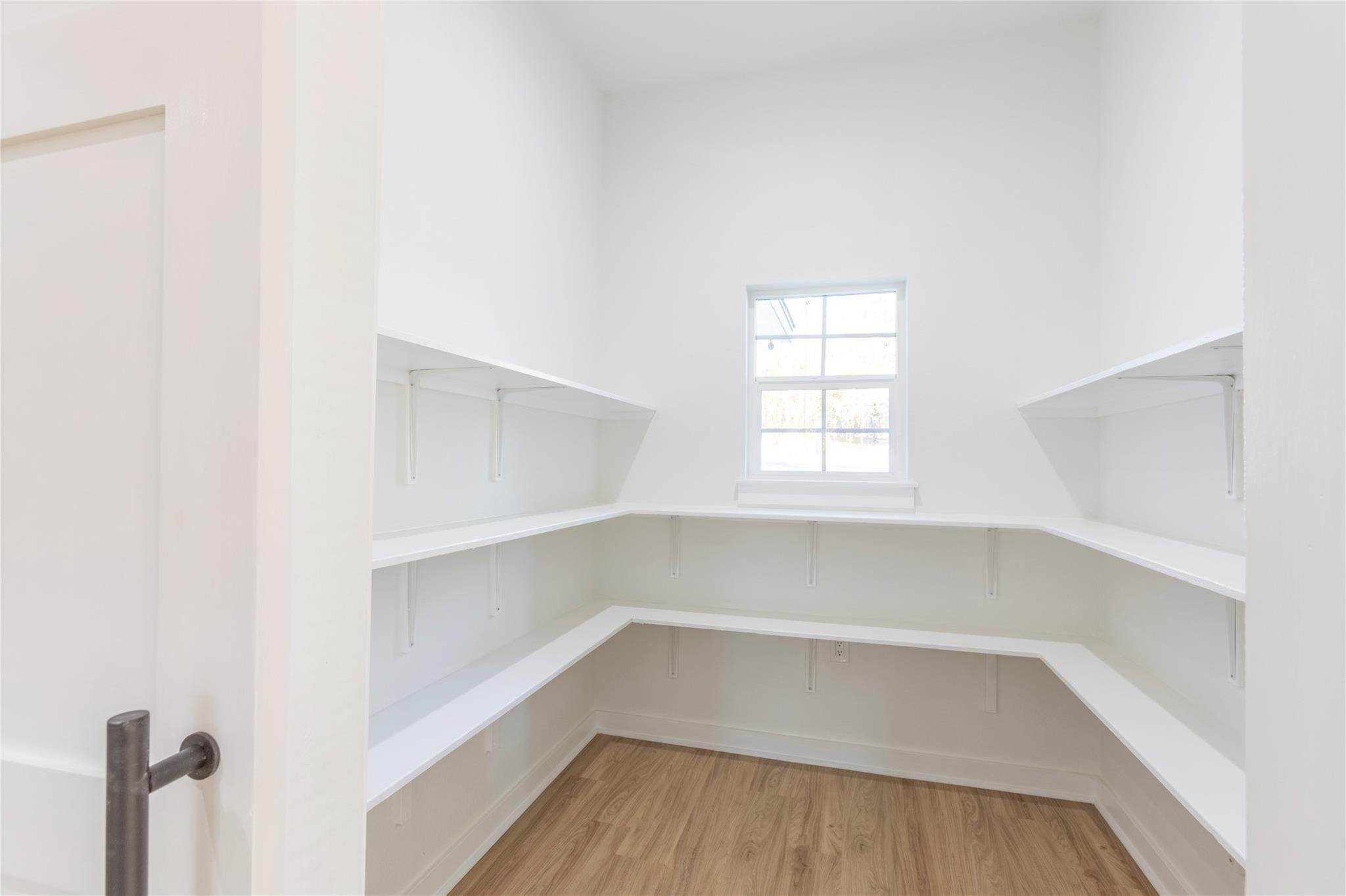 188 Heleakala Dr, Bastrop, TX 78602