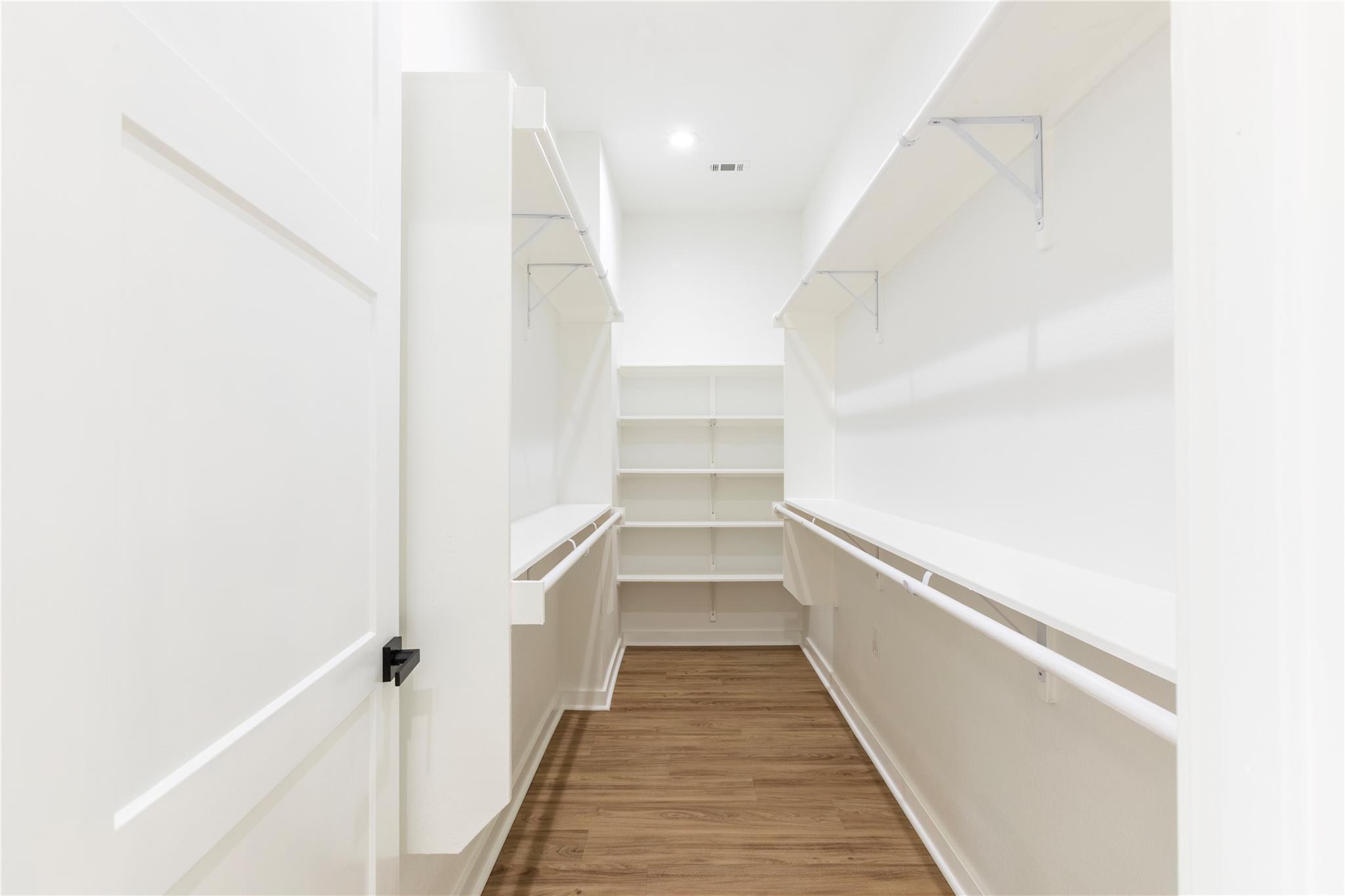 188 Heleakala Dr, Bastrop, TX 78602