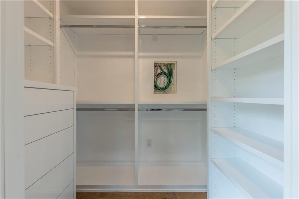 5104 Woodmoor Dr, Austin, TX 78721