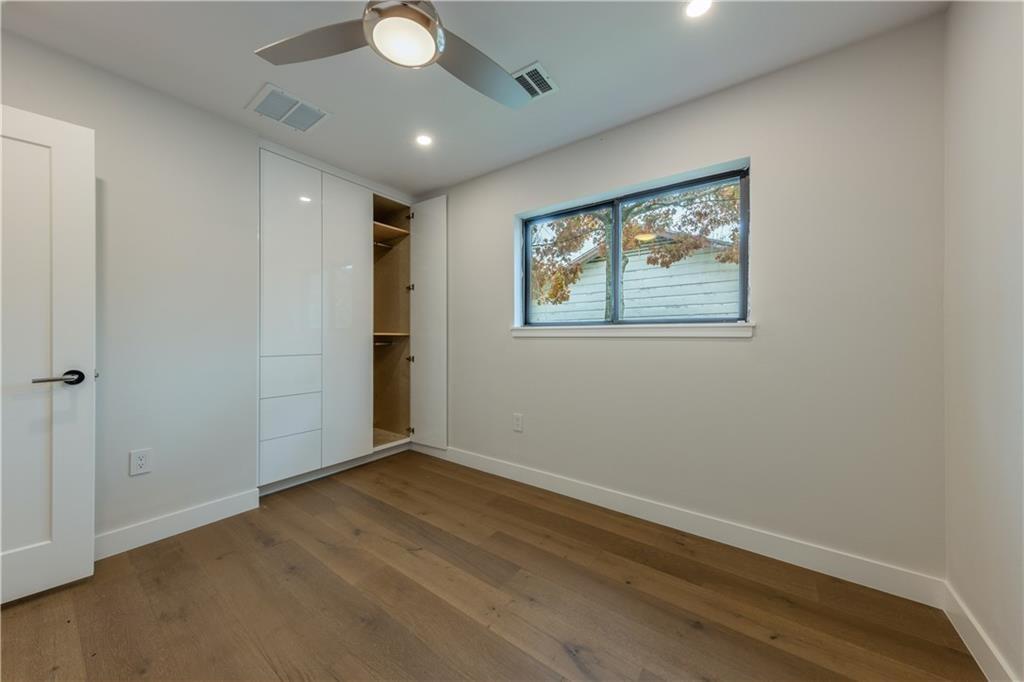 5104 Woodmoor Dr, Austin, TX 78721