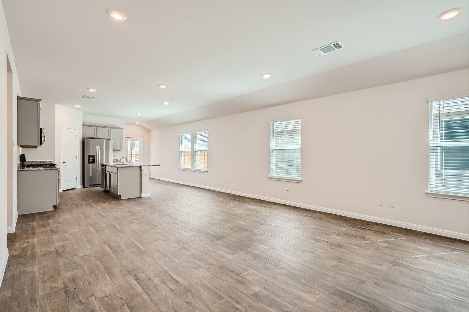 117 Alamo Vine Ct, Kyle, TX 78640