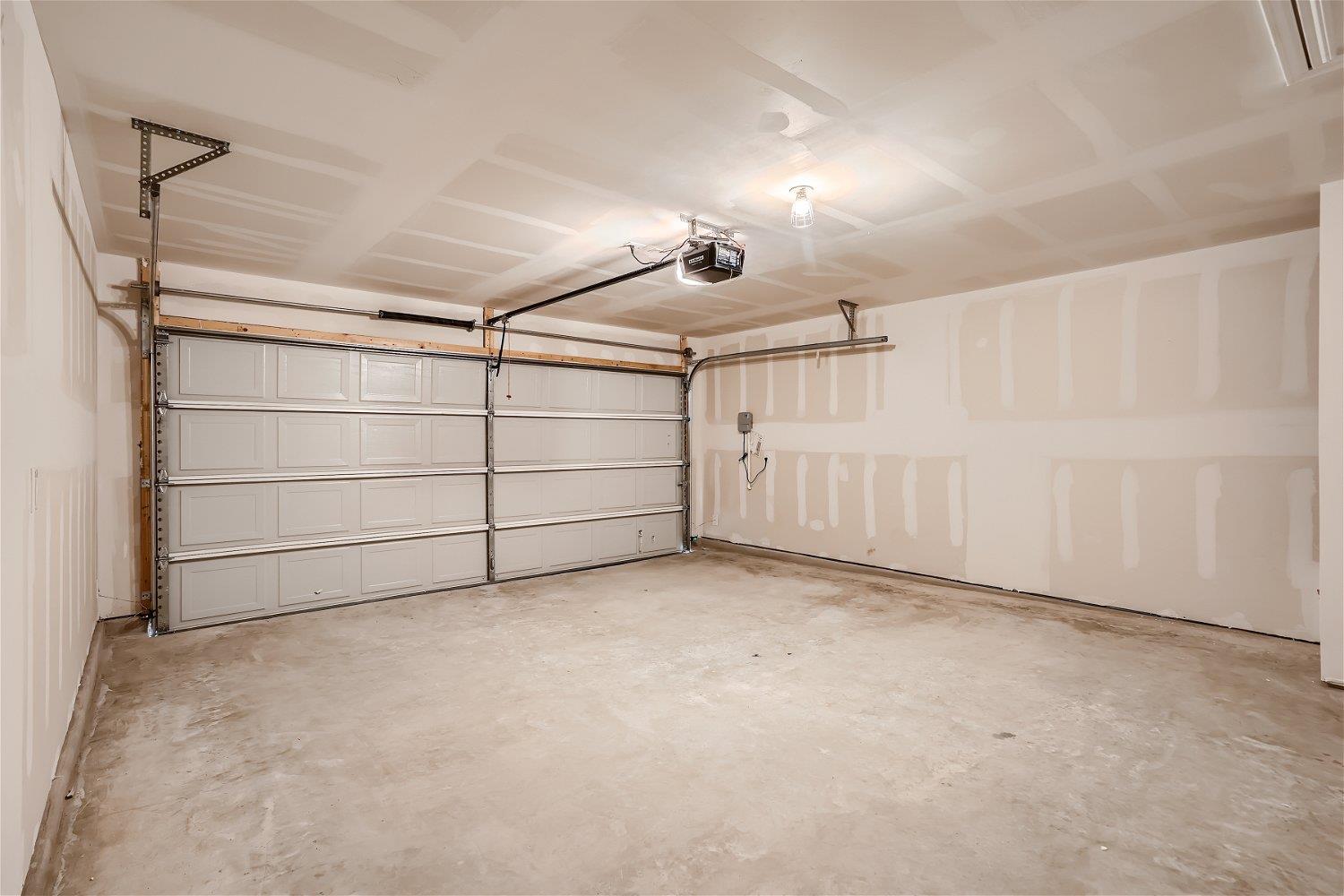 117 Alamo Vine Ct, Kyle, TX 78640