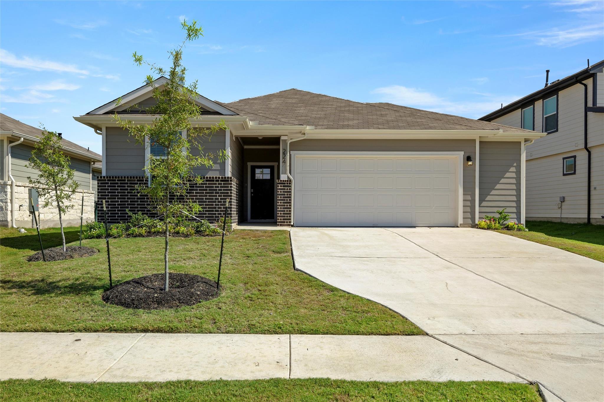 224 Kickapoo Ln, Kyle, TX 78640