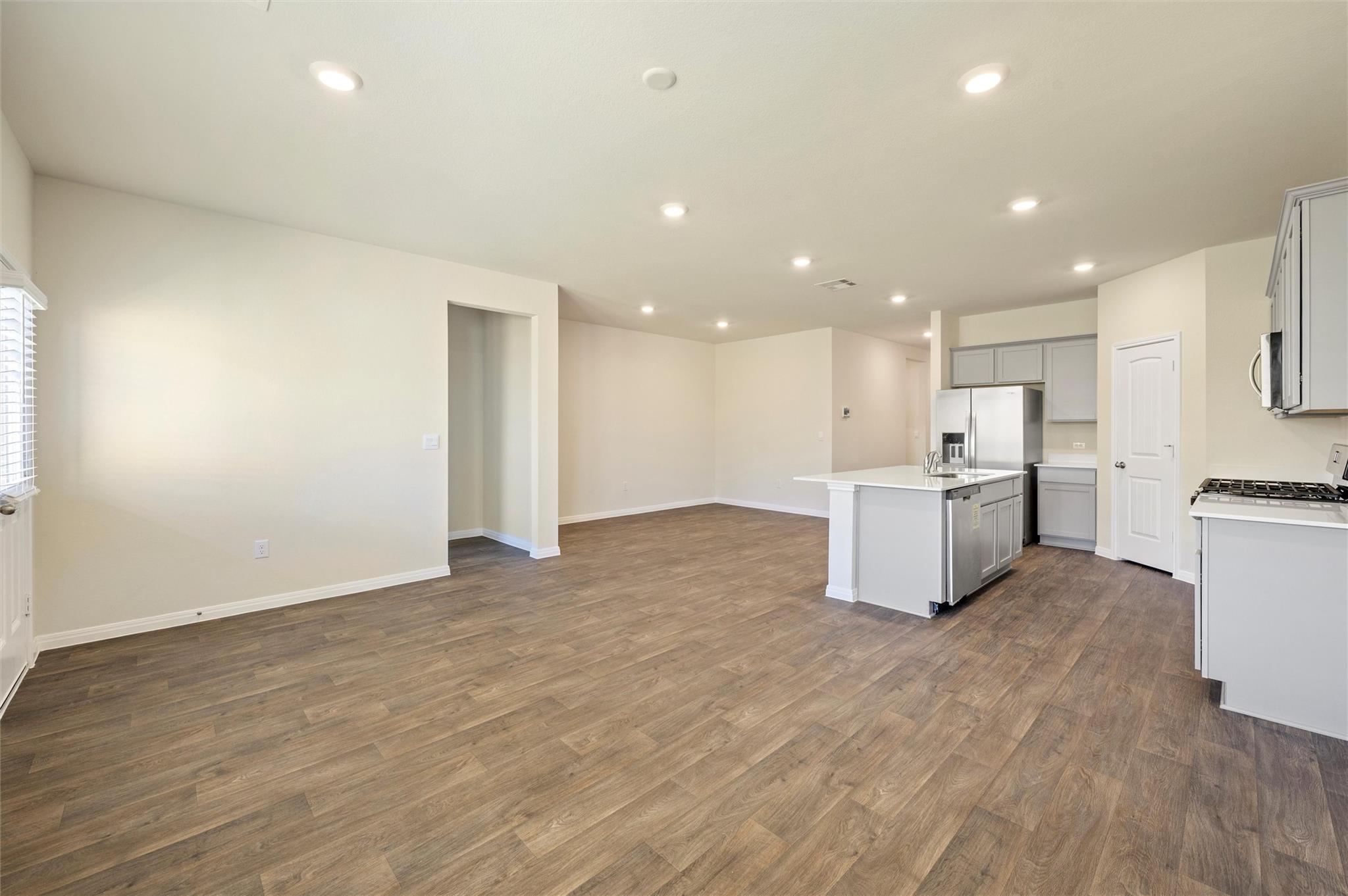 224 Kickapoo Ln, Kyle, TX 78640