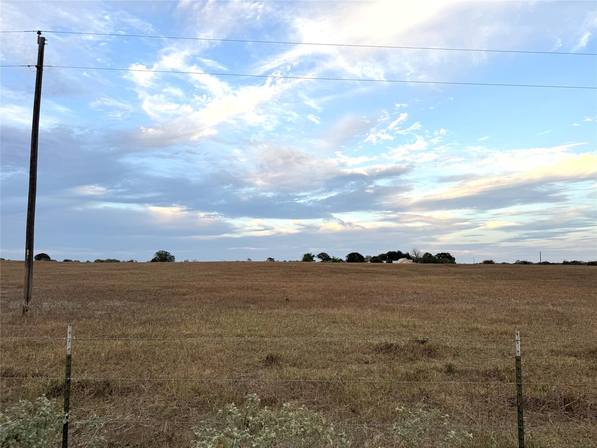 000 Old Kelley Rd, Lockhart, TX 78644