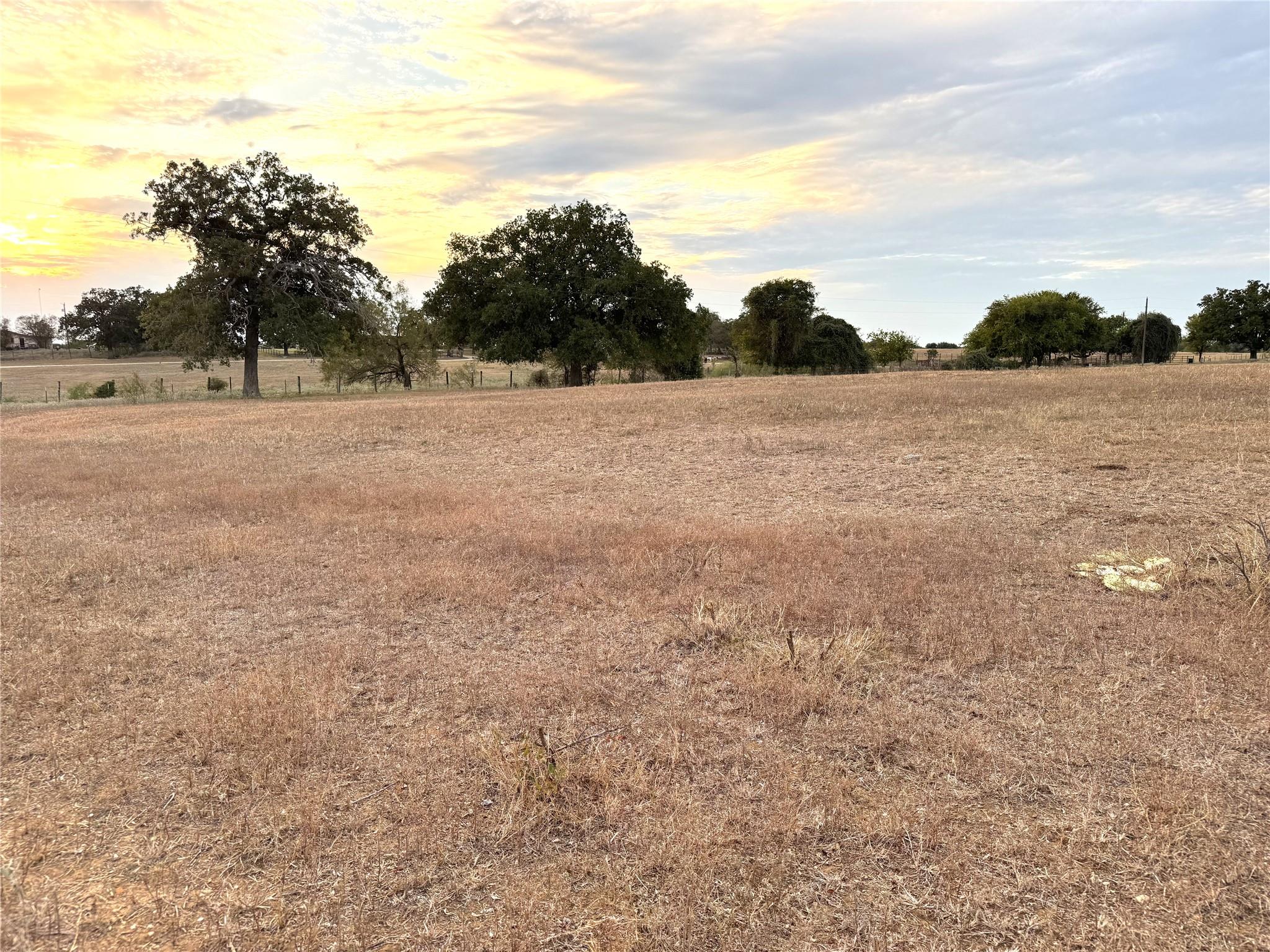 000 Old Kelley Rd, Lockhart, TX 78644