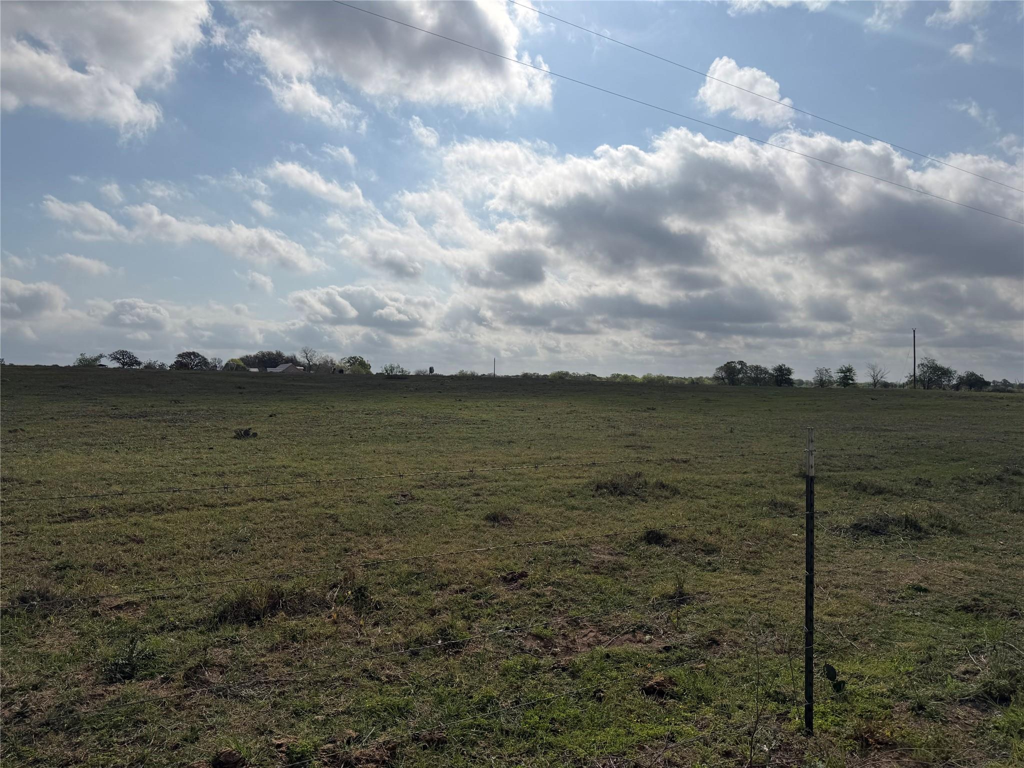 000 Old Kelley Rd, Lockhart, TX 78644