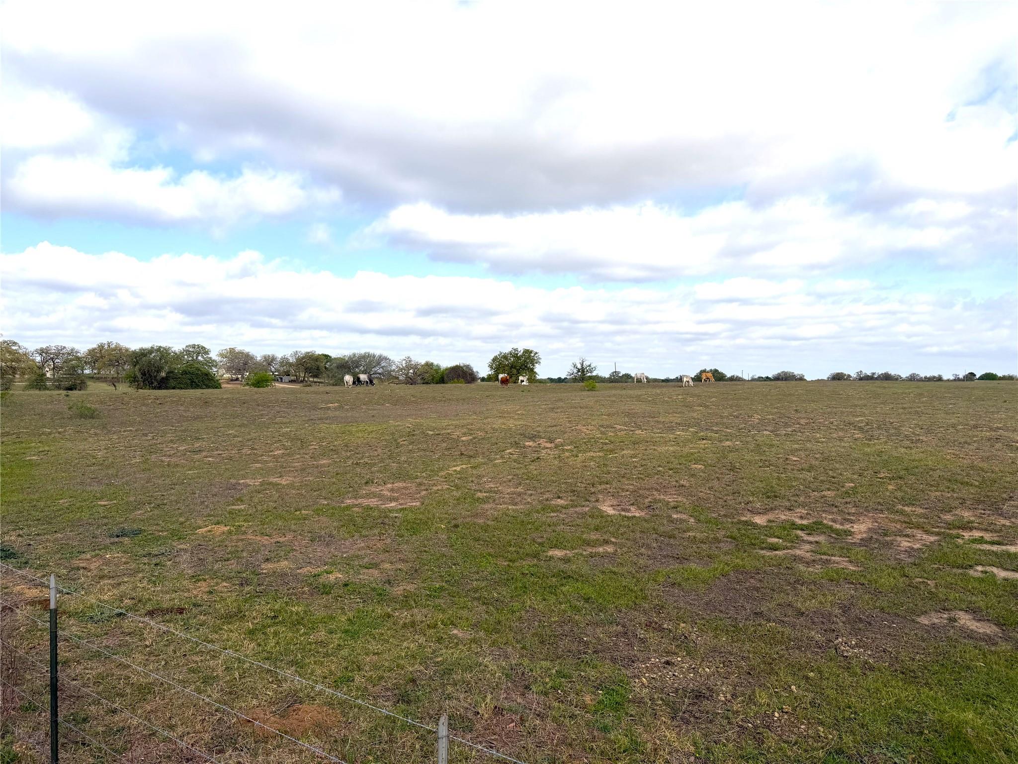 000 Old Kelley Rd, Lockhart, TX 78644