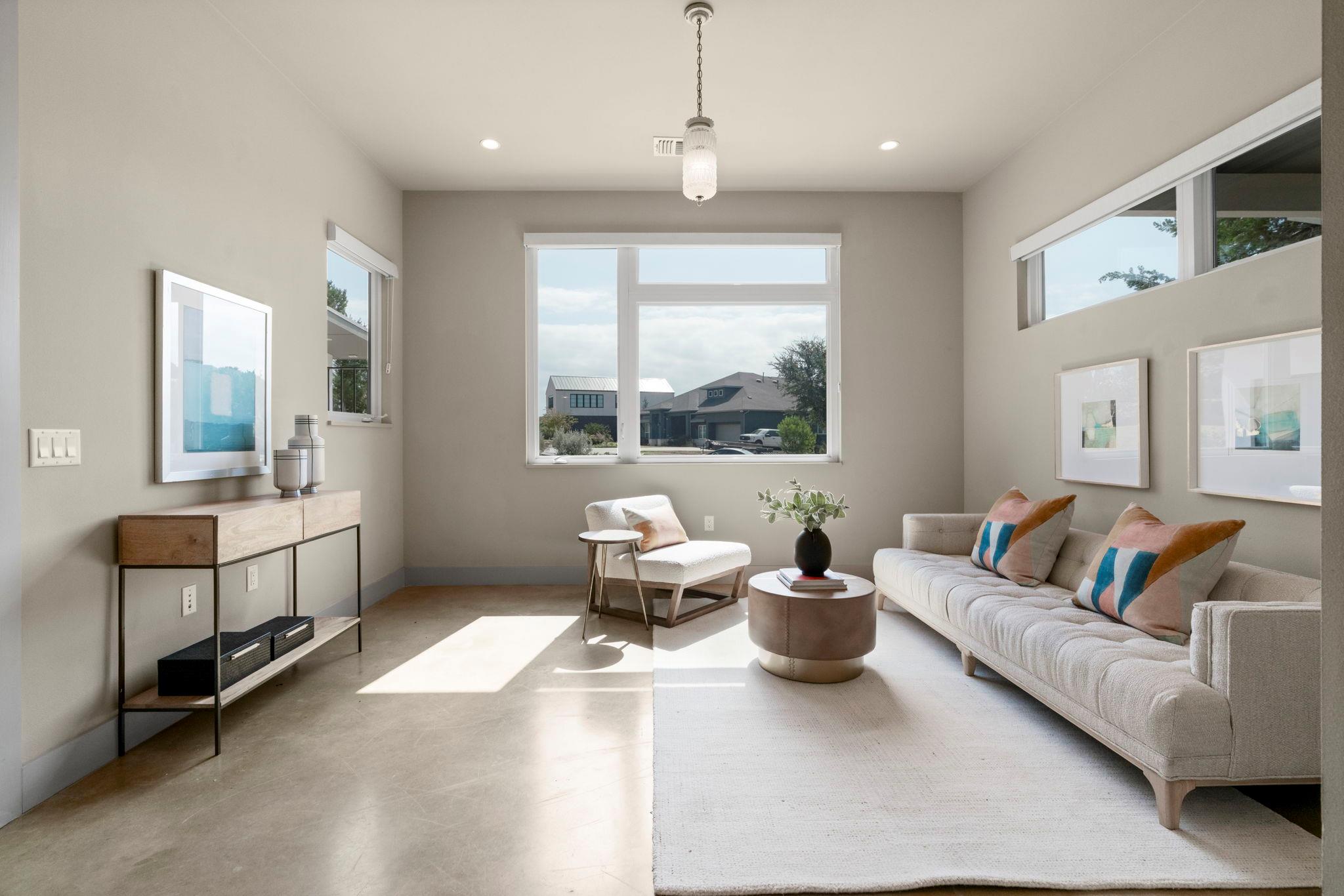 10800 Superview Dr, Austin, TX 78736