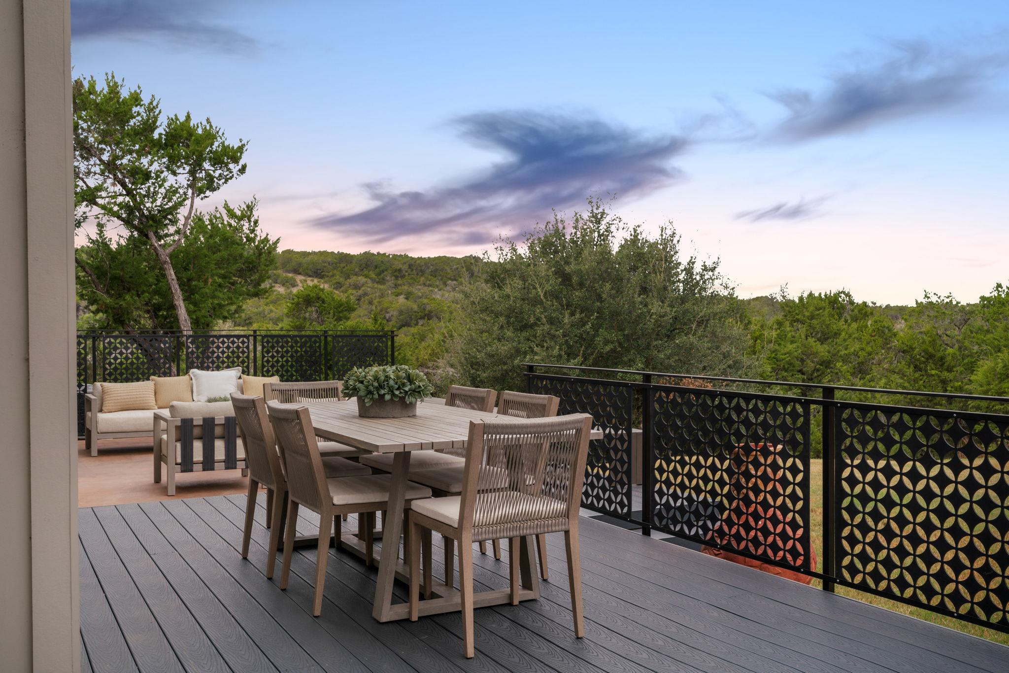 10800 Superview Dr, Austin, TX 78736