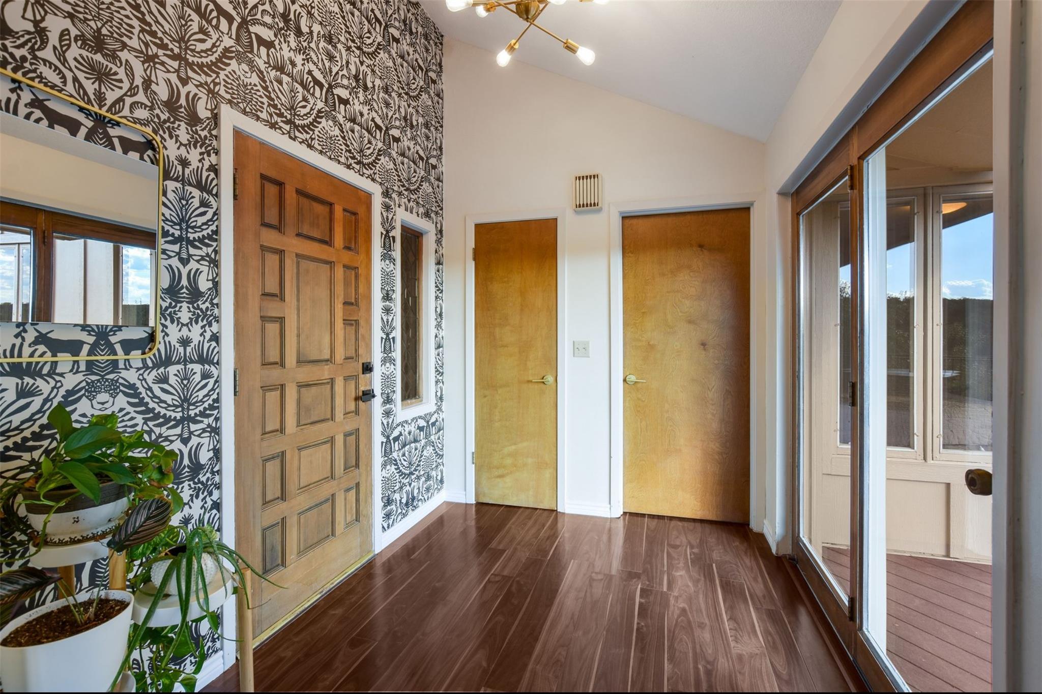 18205 Ridge Rd, Lago Vista, TX 78645