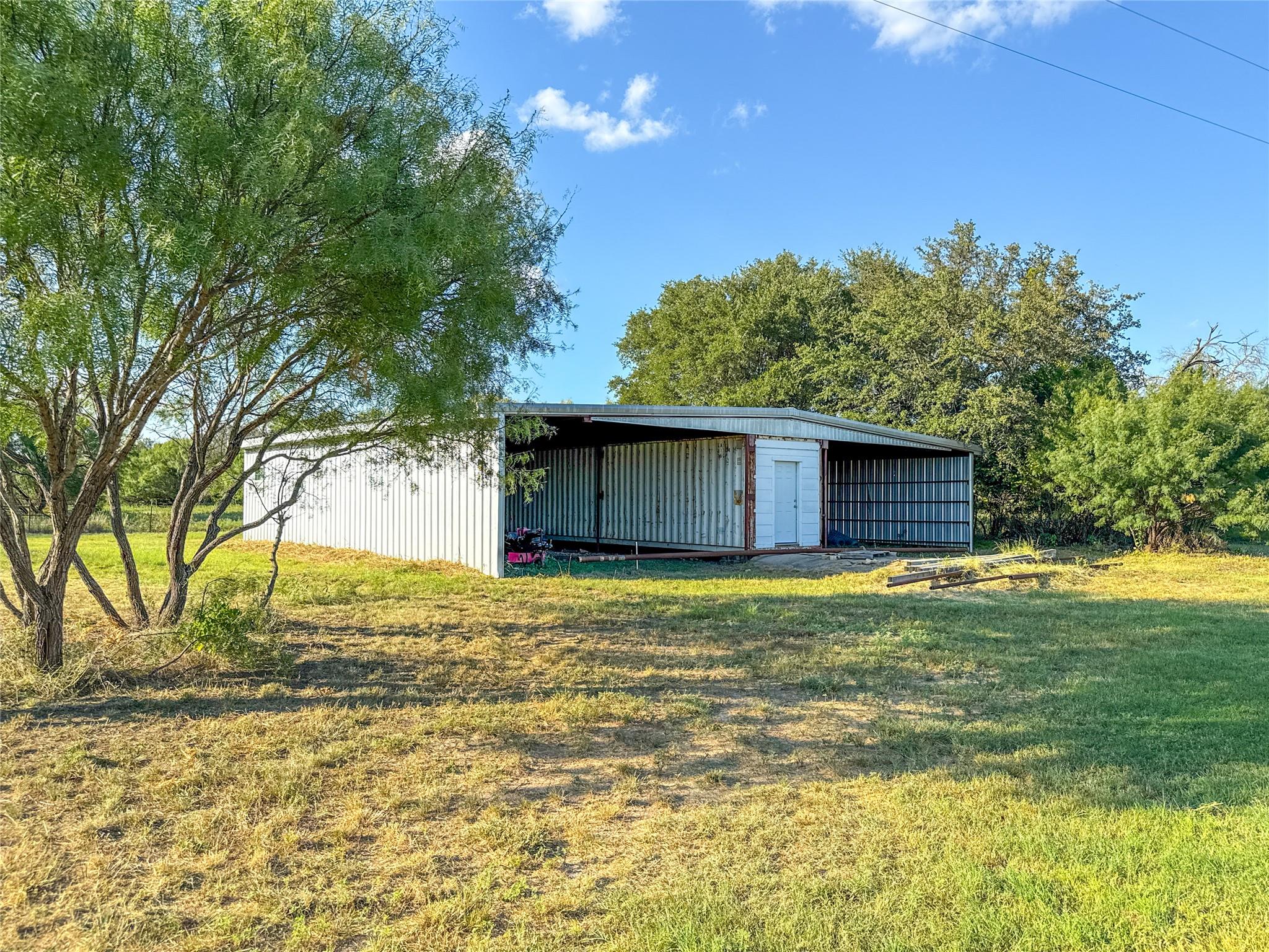 177 County Road 410, Goldthwaite, TX 76844