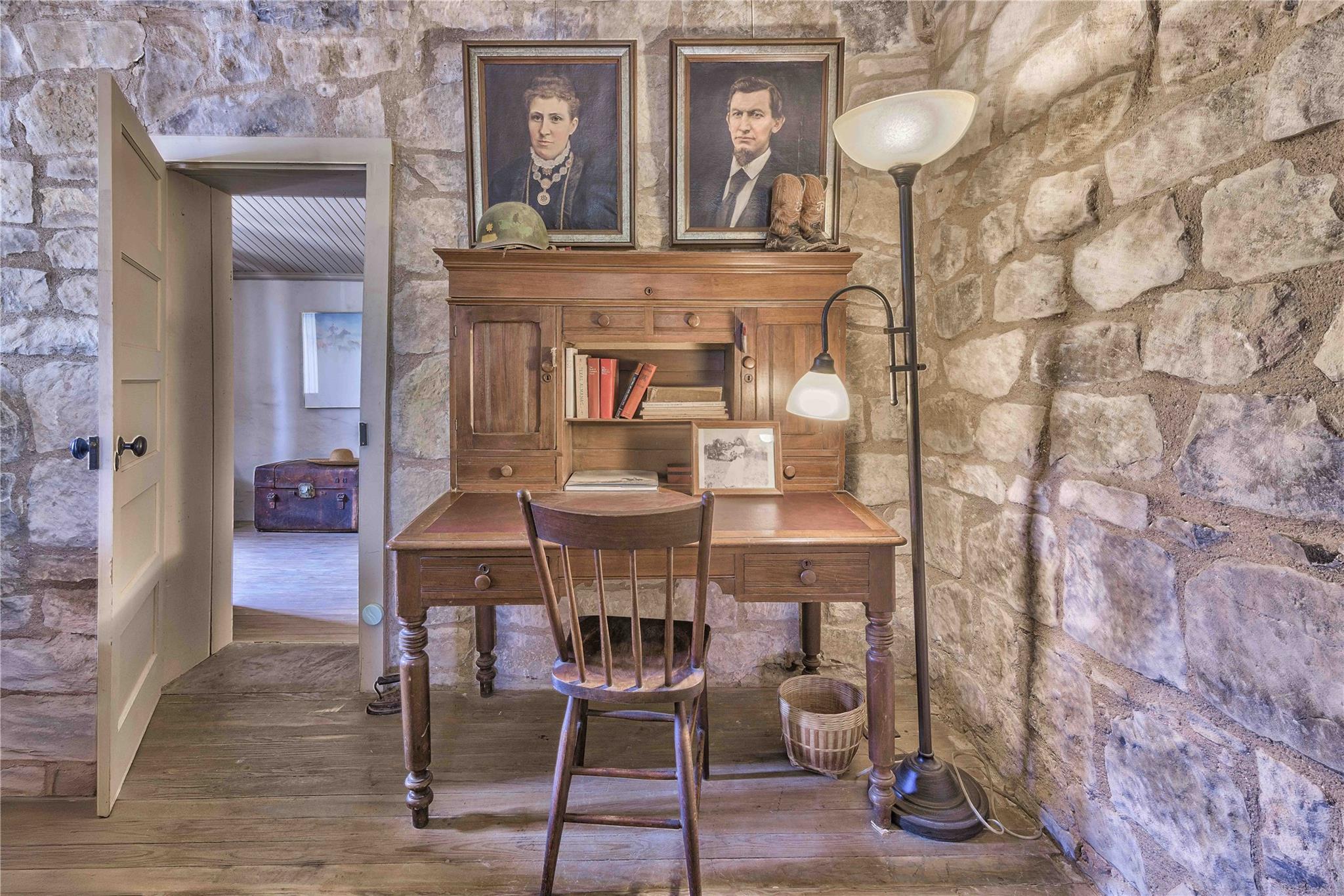 1281 pr 3740, Coleman, TX 76888