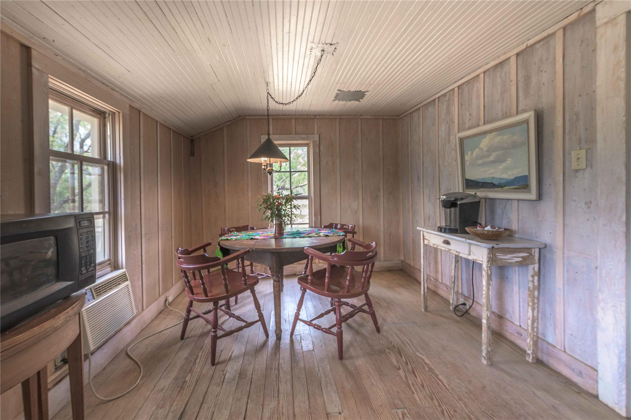 1281 pr 3740, Coleman, TX 76888