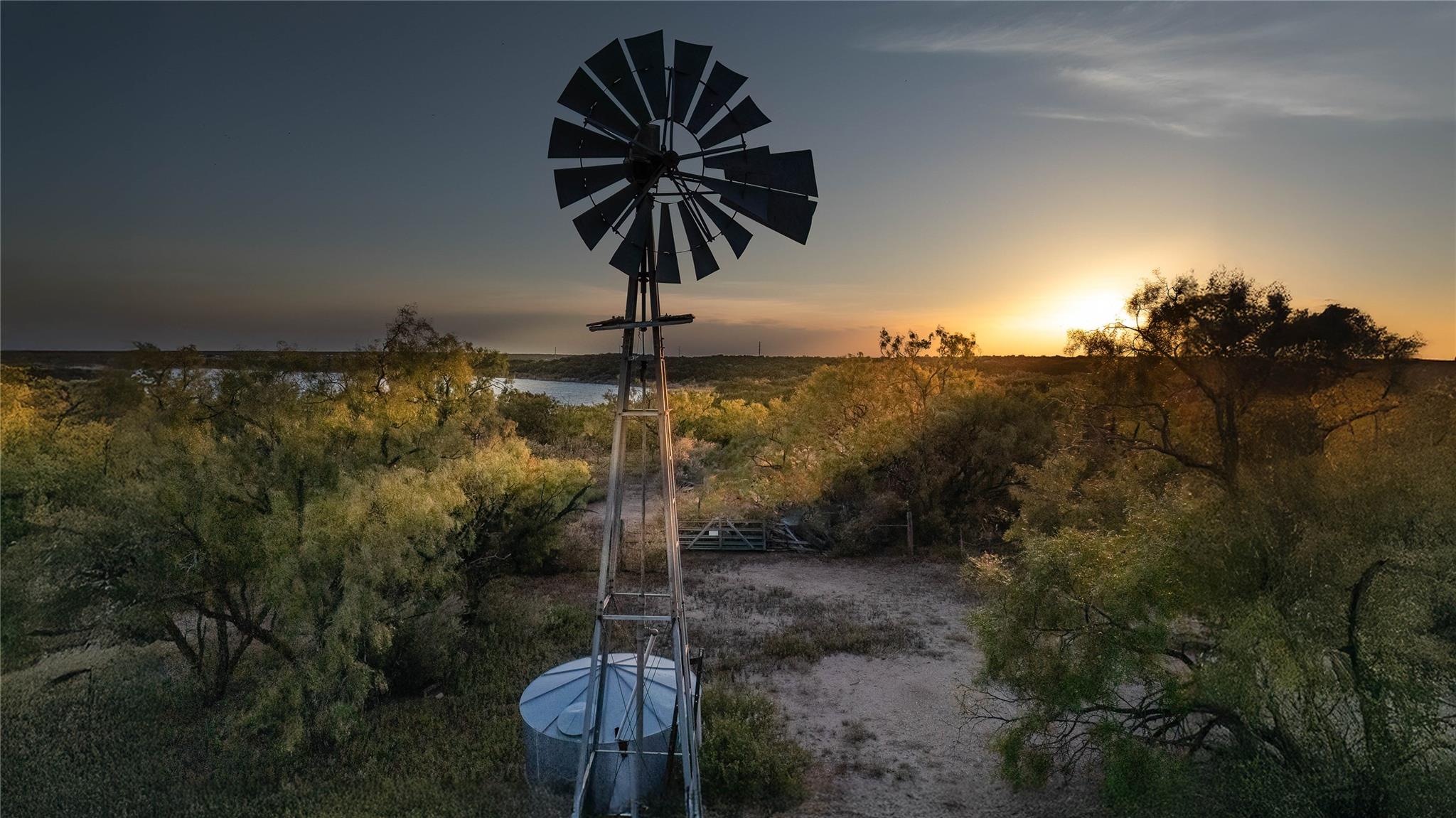 1281 pr 3740, Coleman, TX 76888