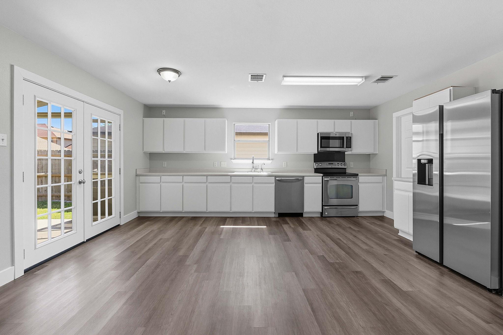 47 Jan Ln, Georgetown, TX 78626