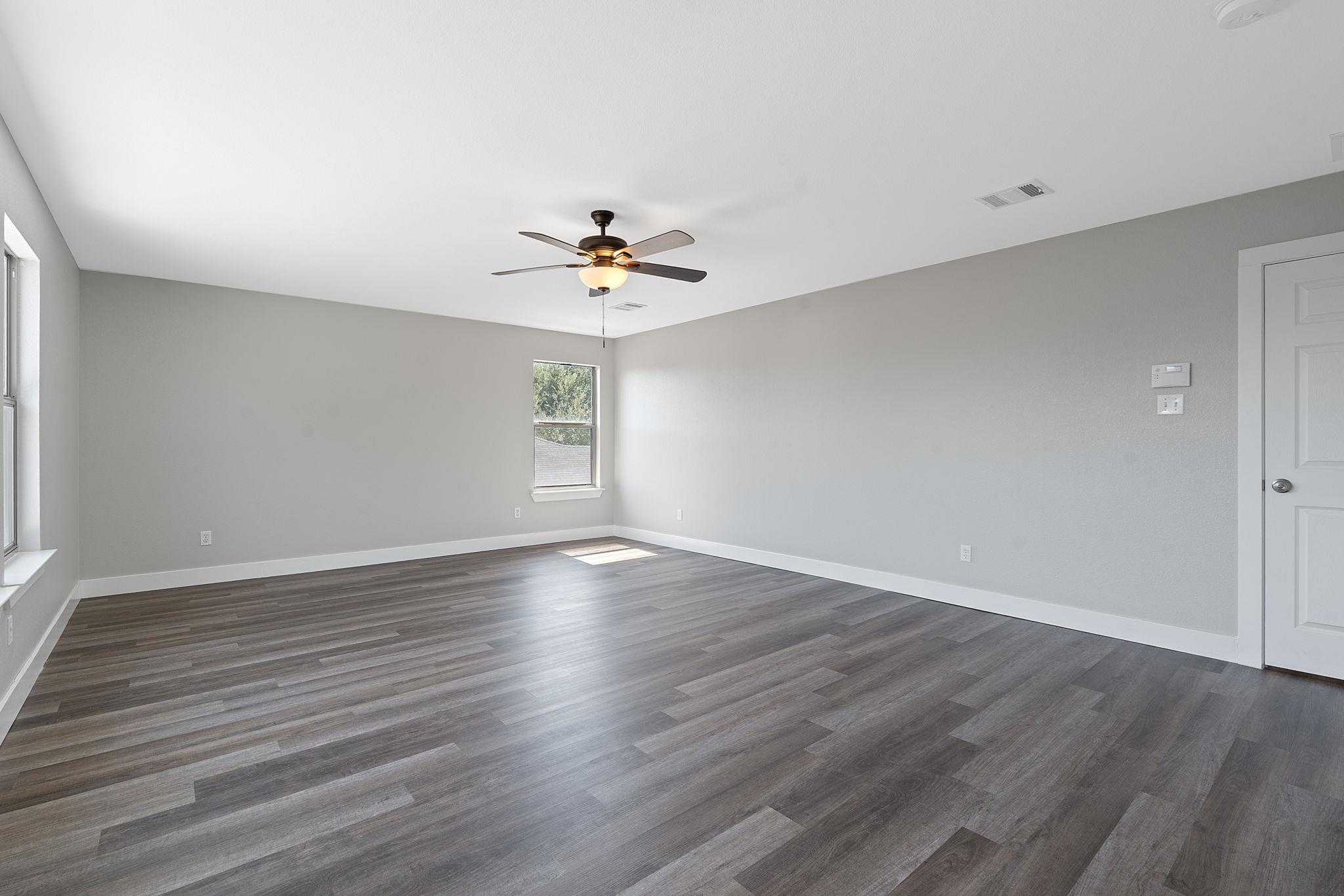 47 Jan Ln, Georgetown, TX 78626