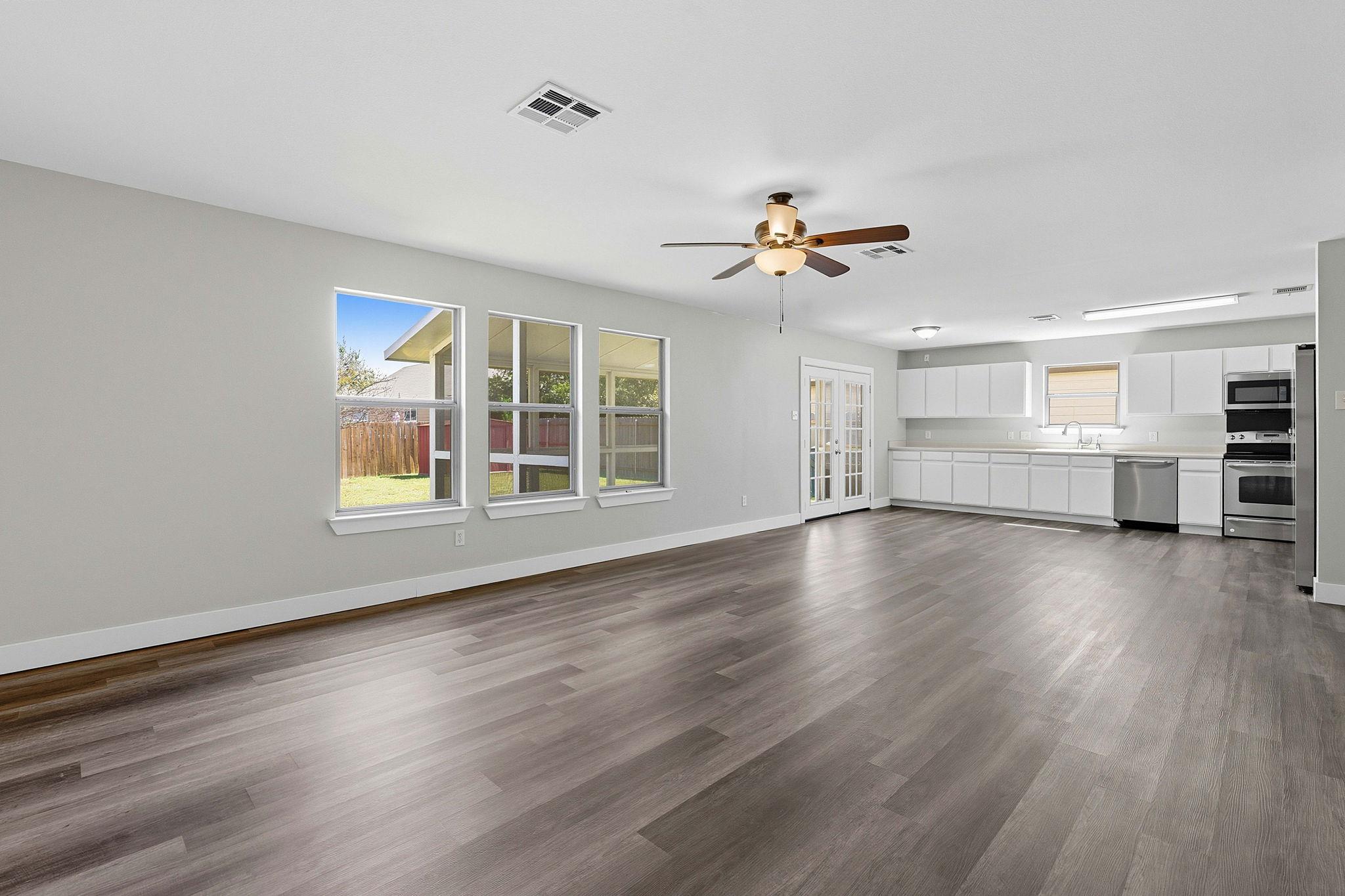 47 Jan Ln, Georgetown, TX 78626