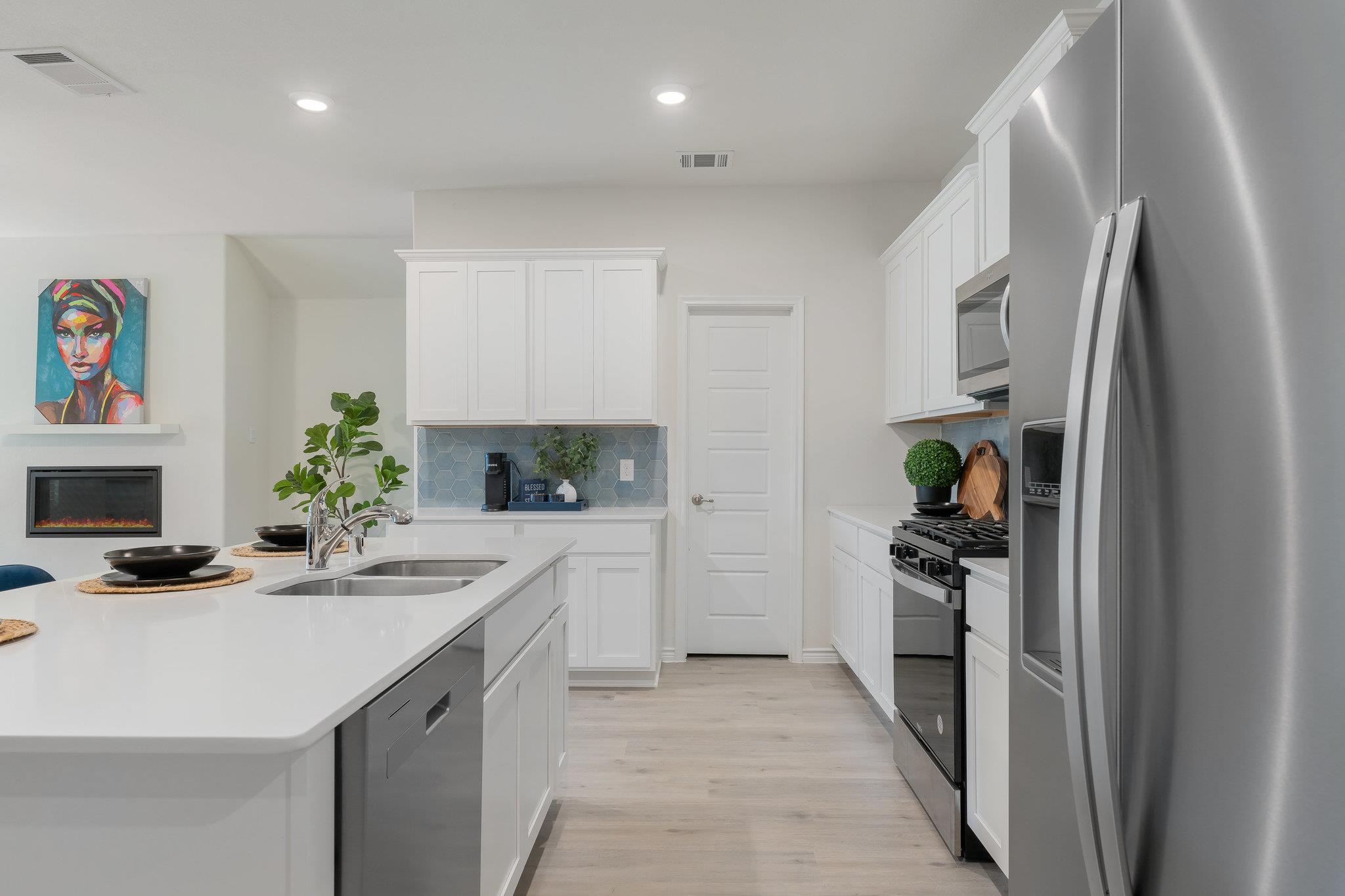 8387 Marotto St, Garland, TX 75043