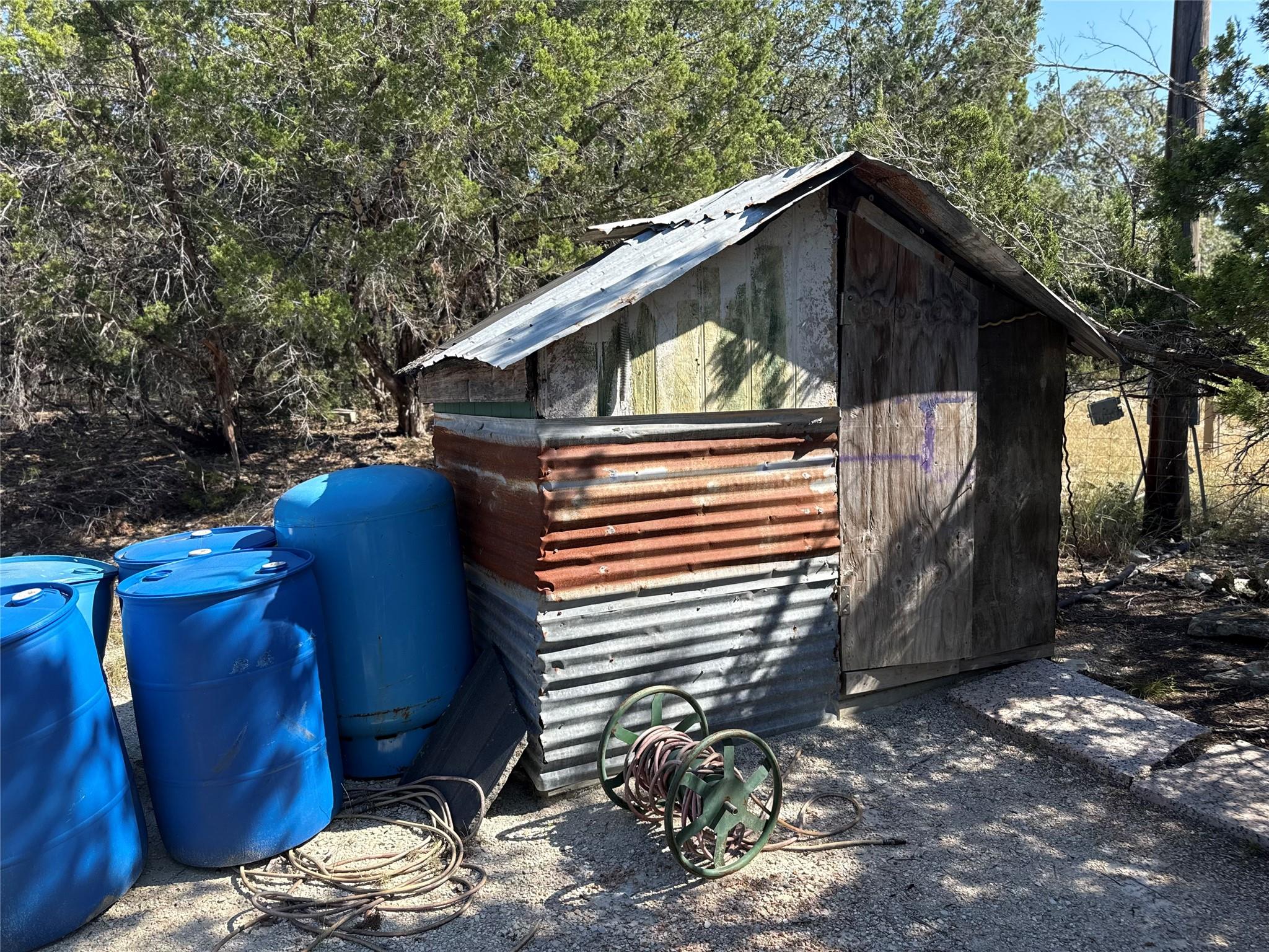 917 Roy Creek Trl, Dripping Springs, TX 78620