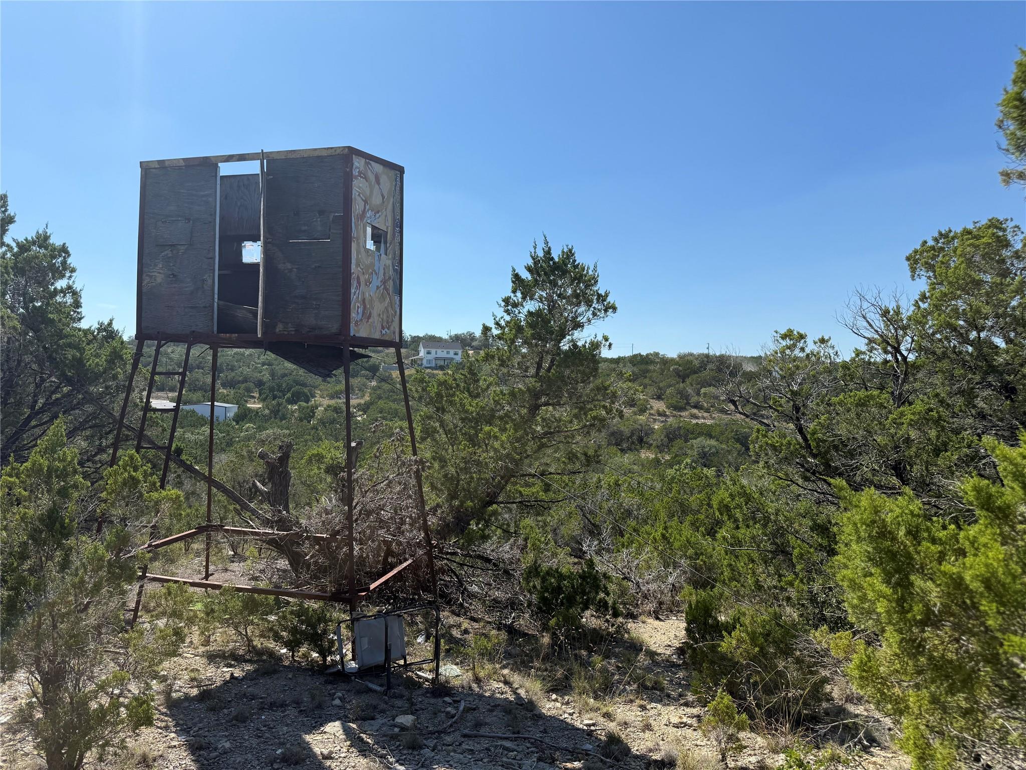 917 Roy Creek Trl, Dripping Springs, TX 78620