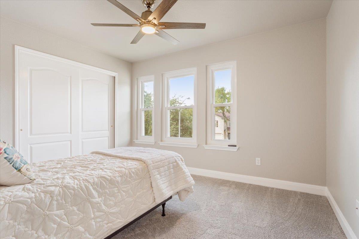 309 Cedar Lakes Blvd, Georgetown, TX 78633